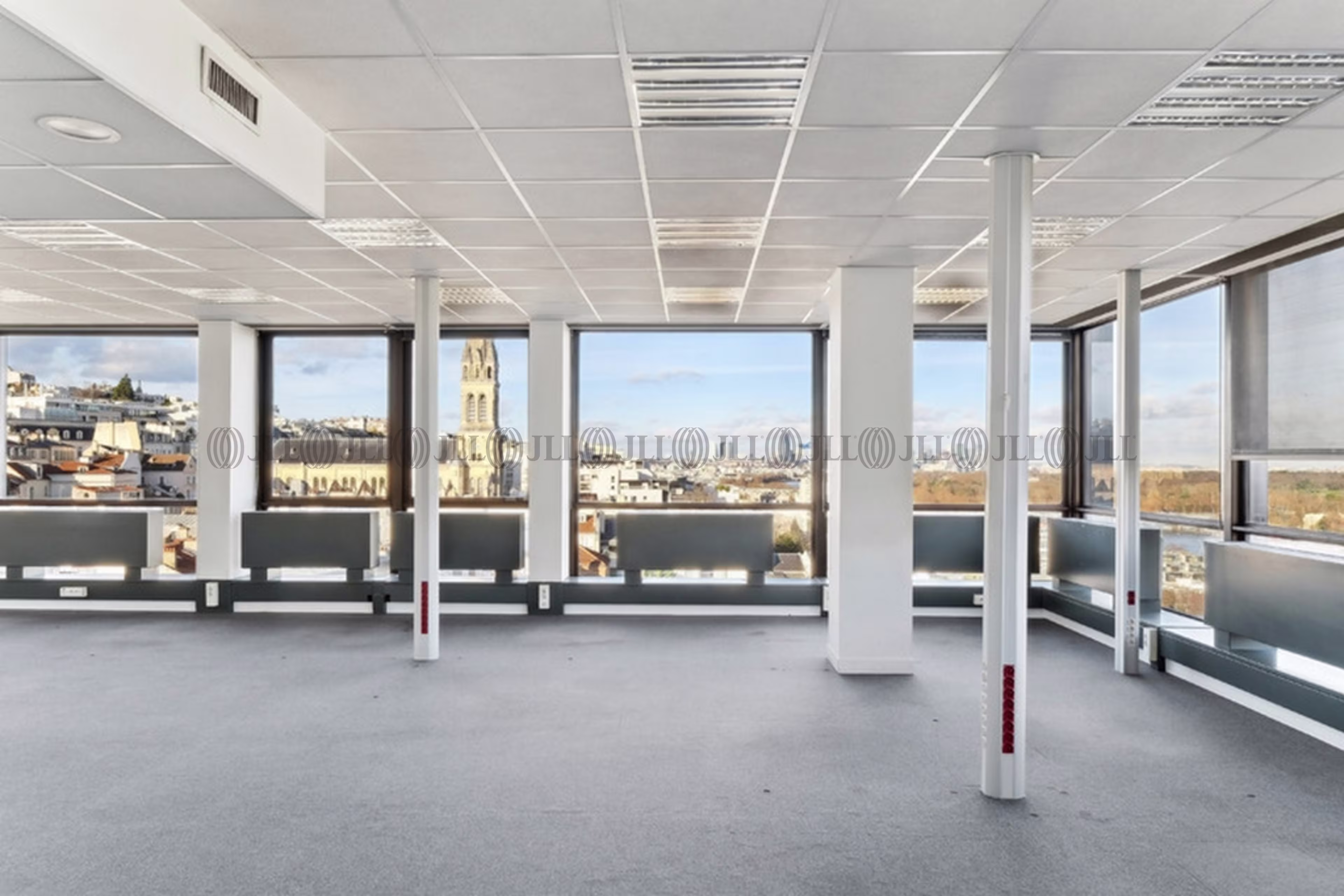 LES BUREAUX DE LA COLLINE