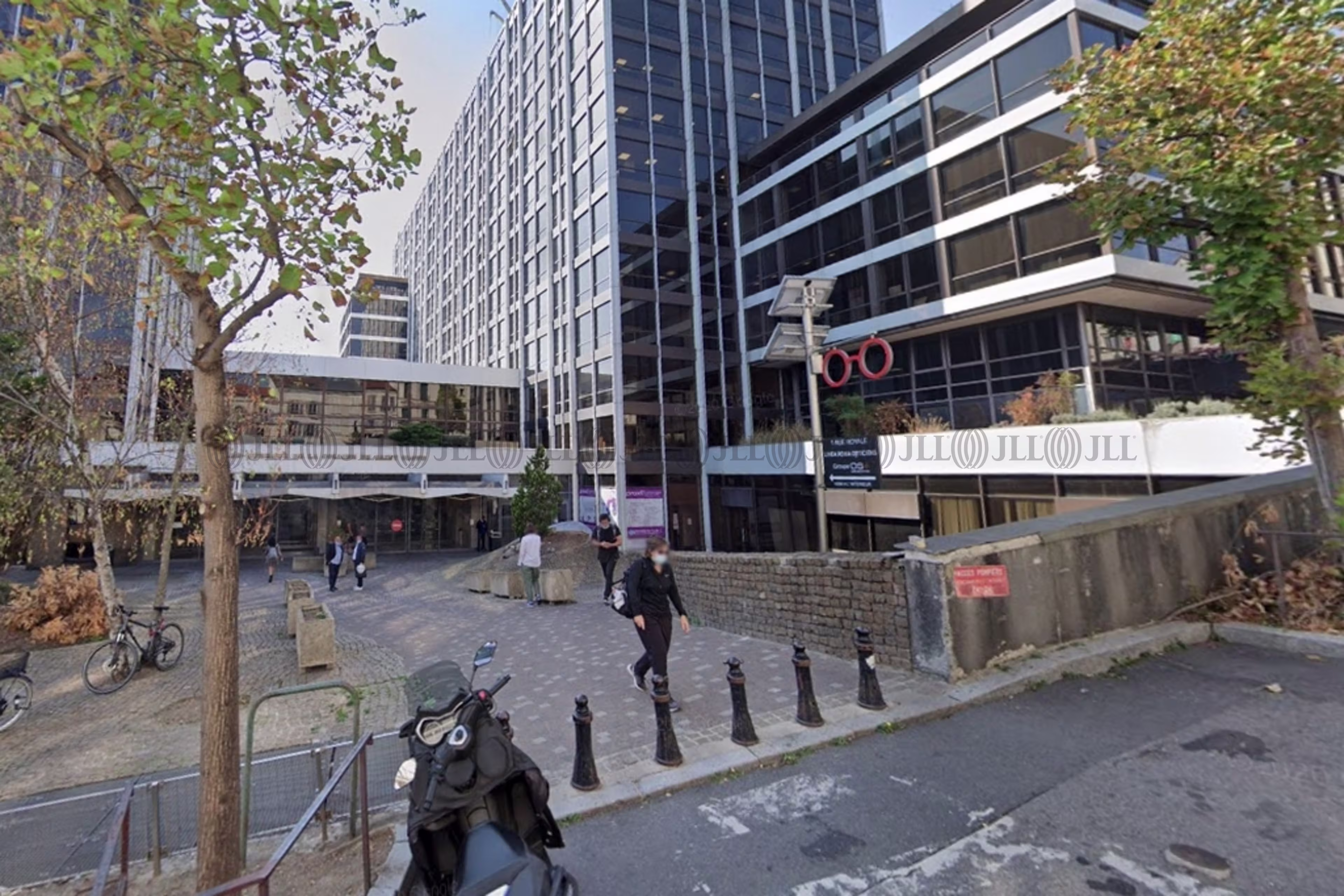 LES BUREAUX DE LA COLLINE