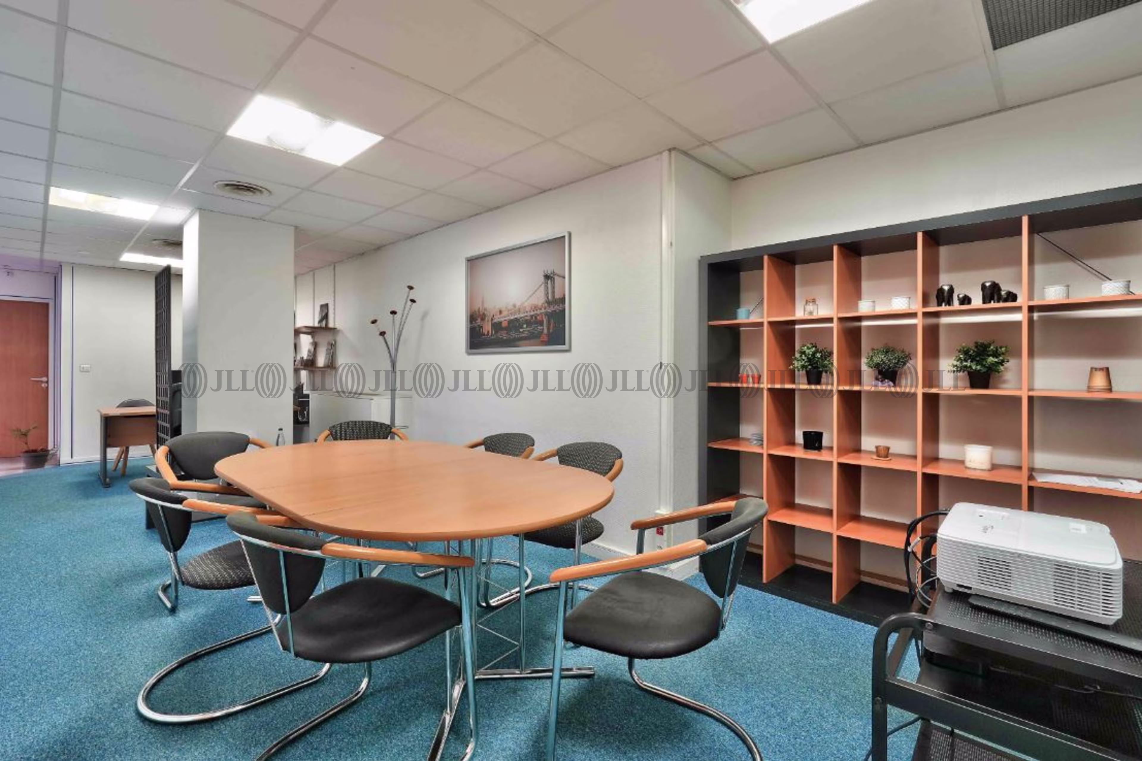 LES BUREAUX DE LA COLLINE