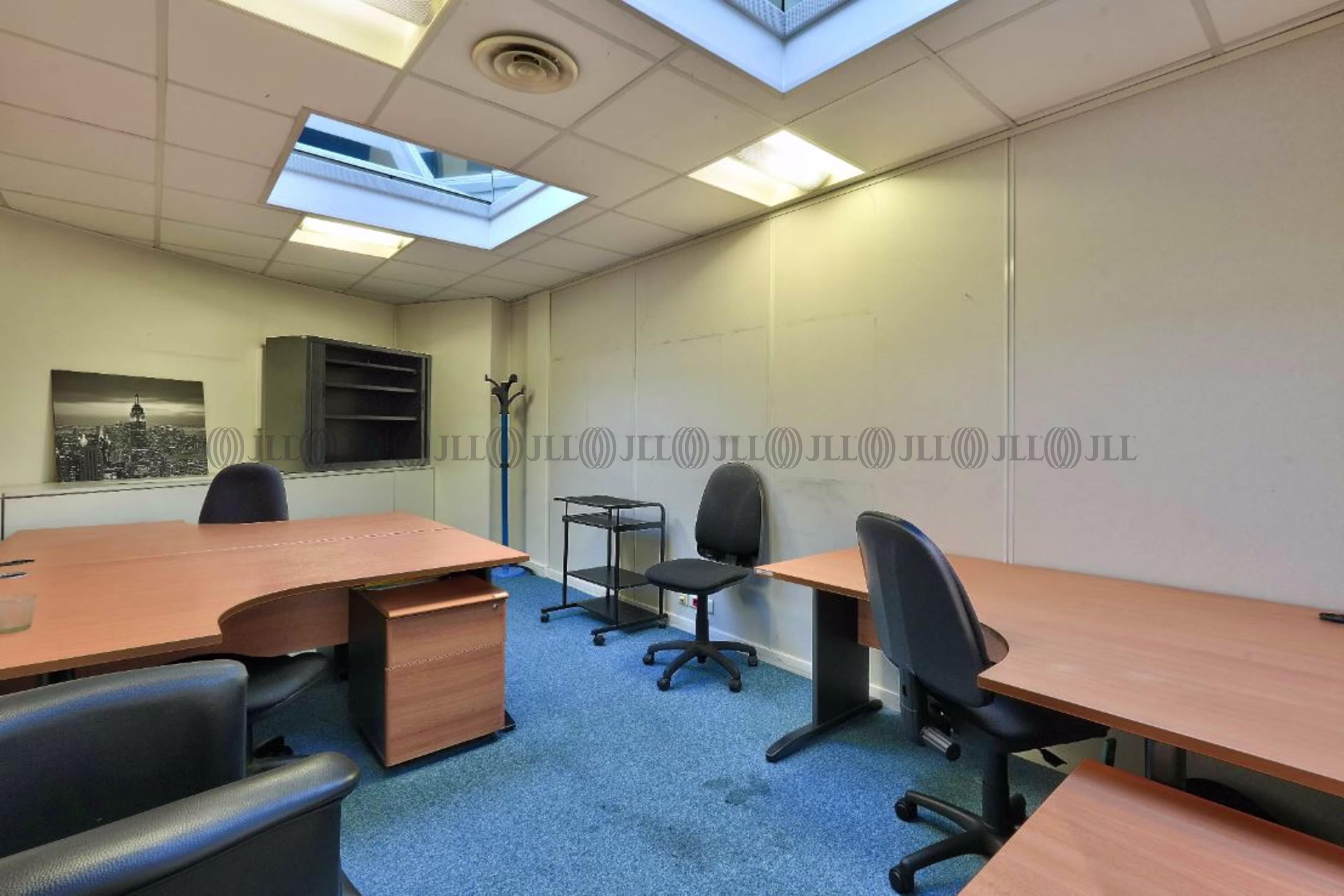 LES BUREAUX DE LA COLLINE