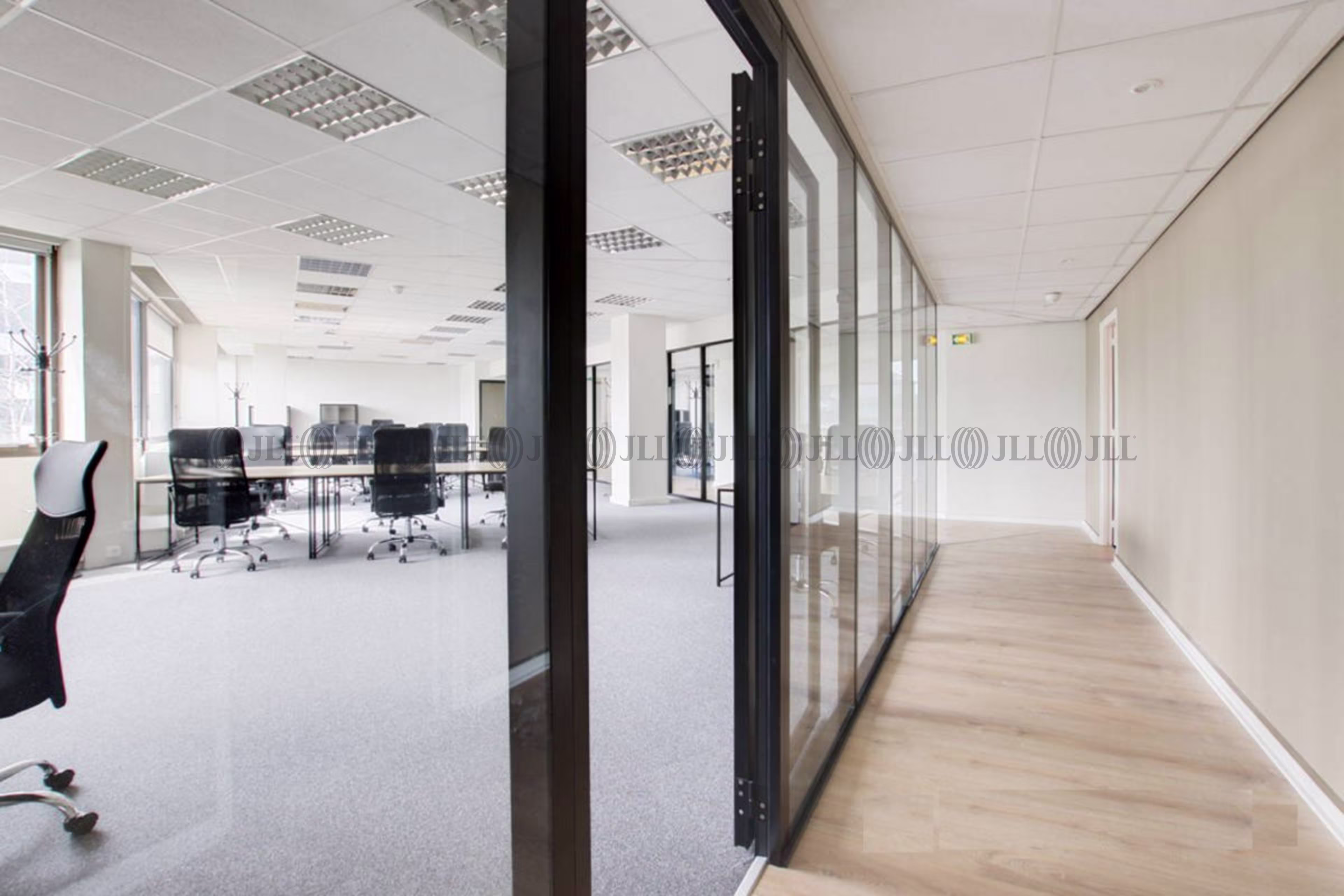 LES BUREAUX DE LA COLLINE