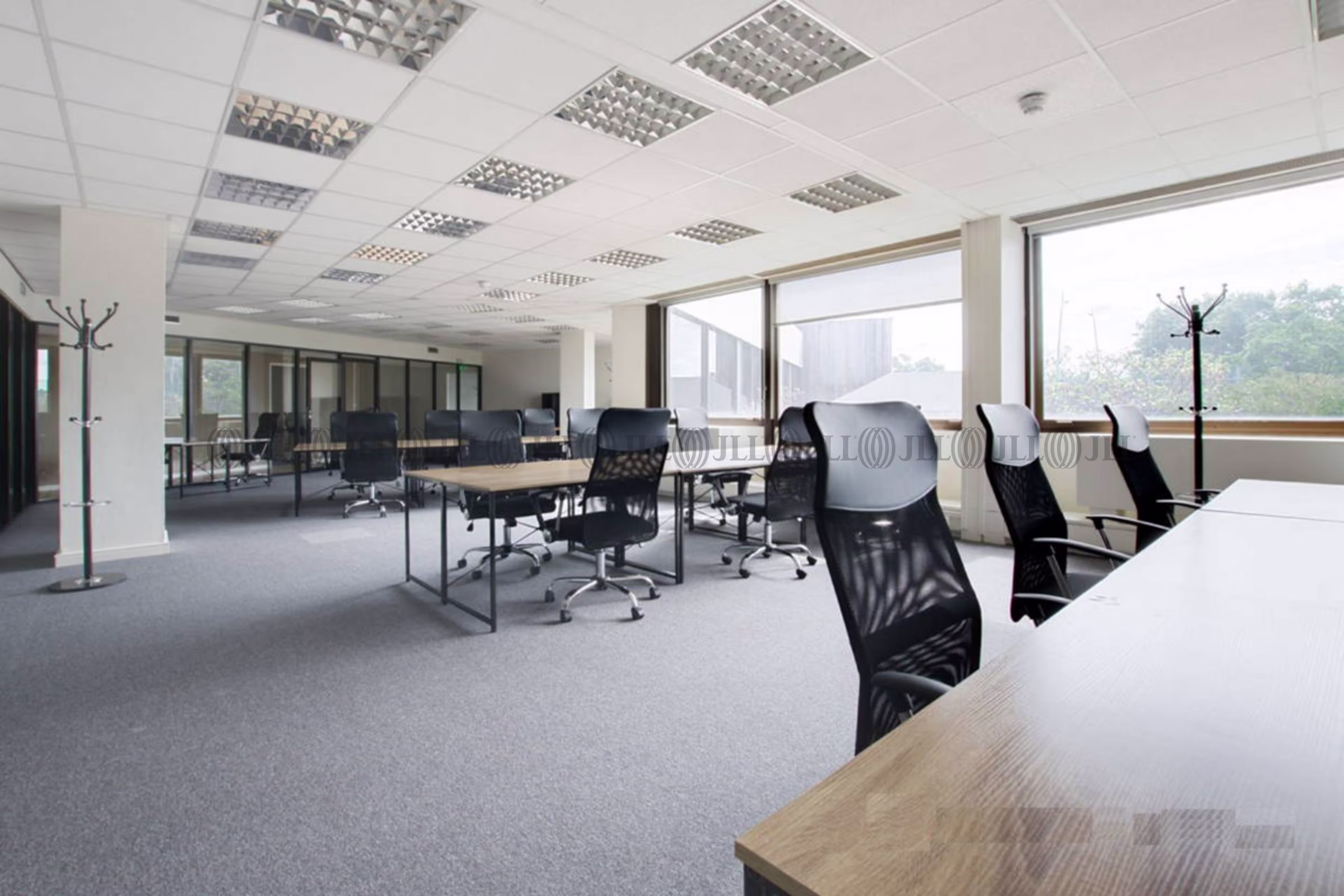LES BUREAUX DE LA COLLINE