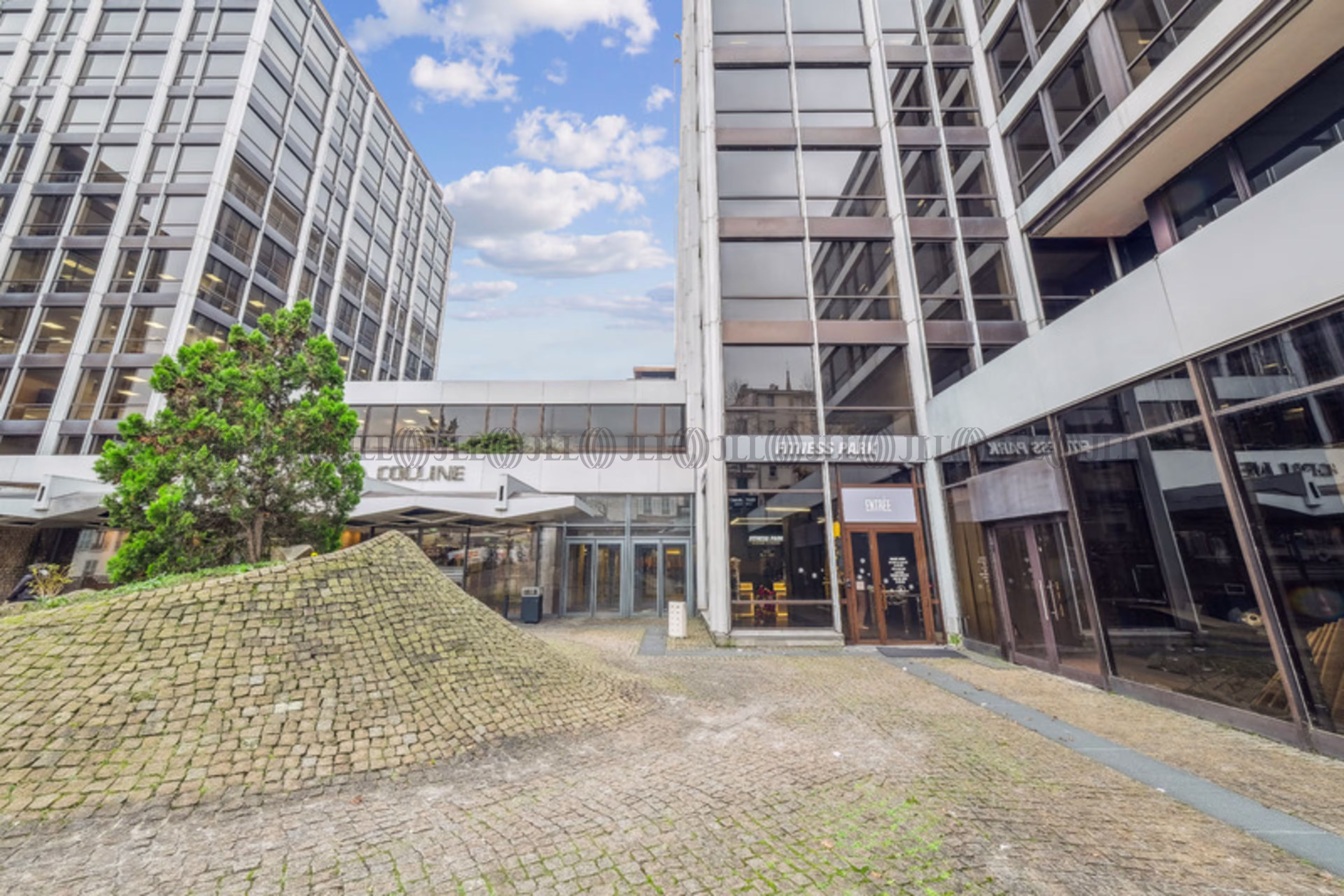 LES BUREAUX DE LA COLLINE