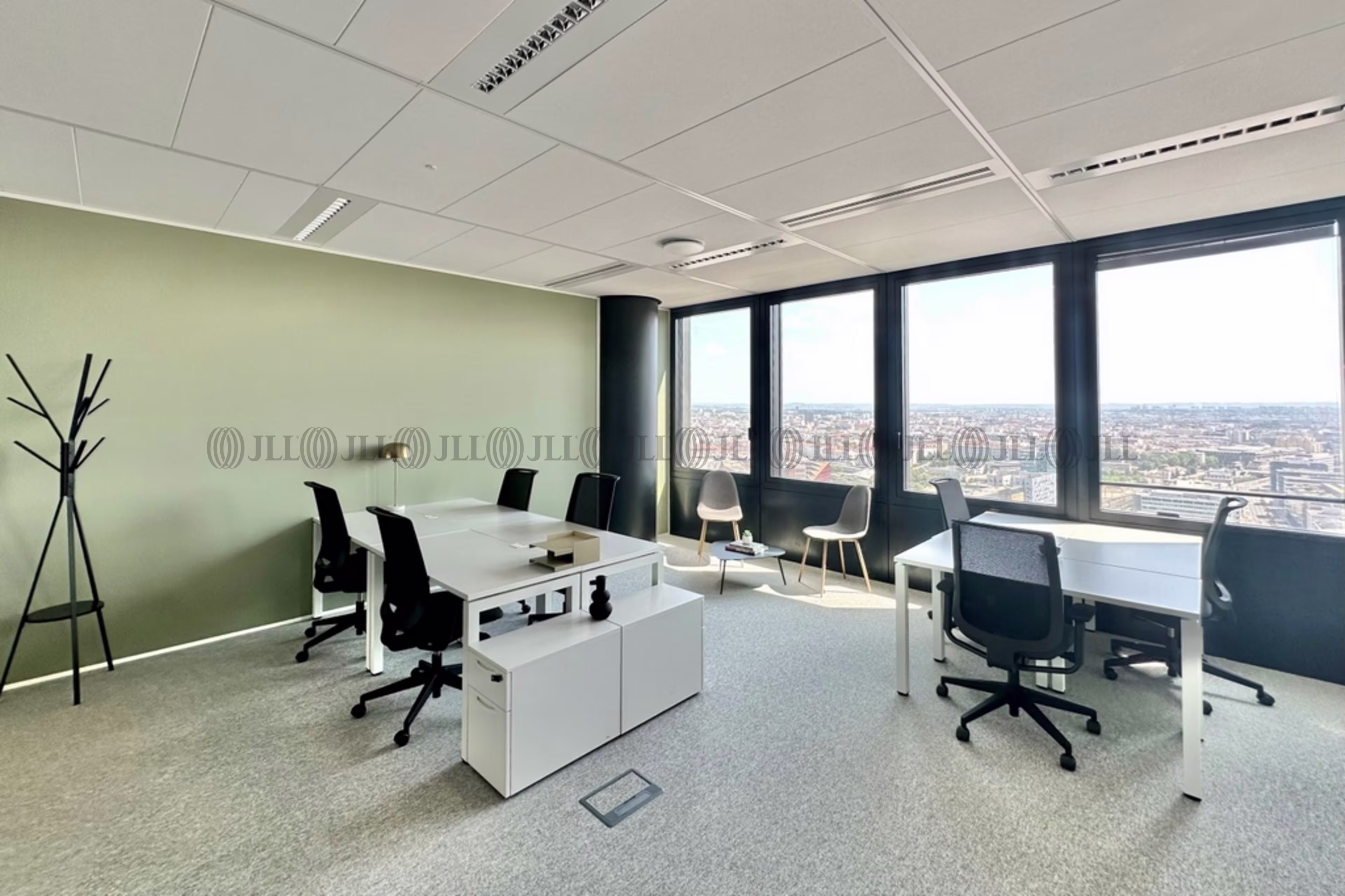 CENTRE SPACES - TO LYON