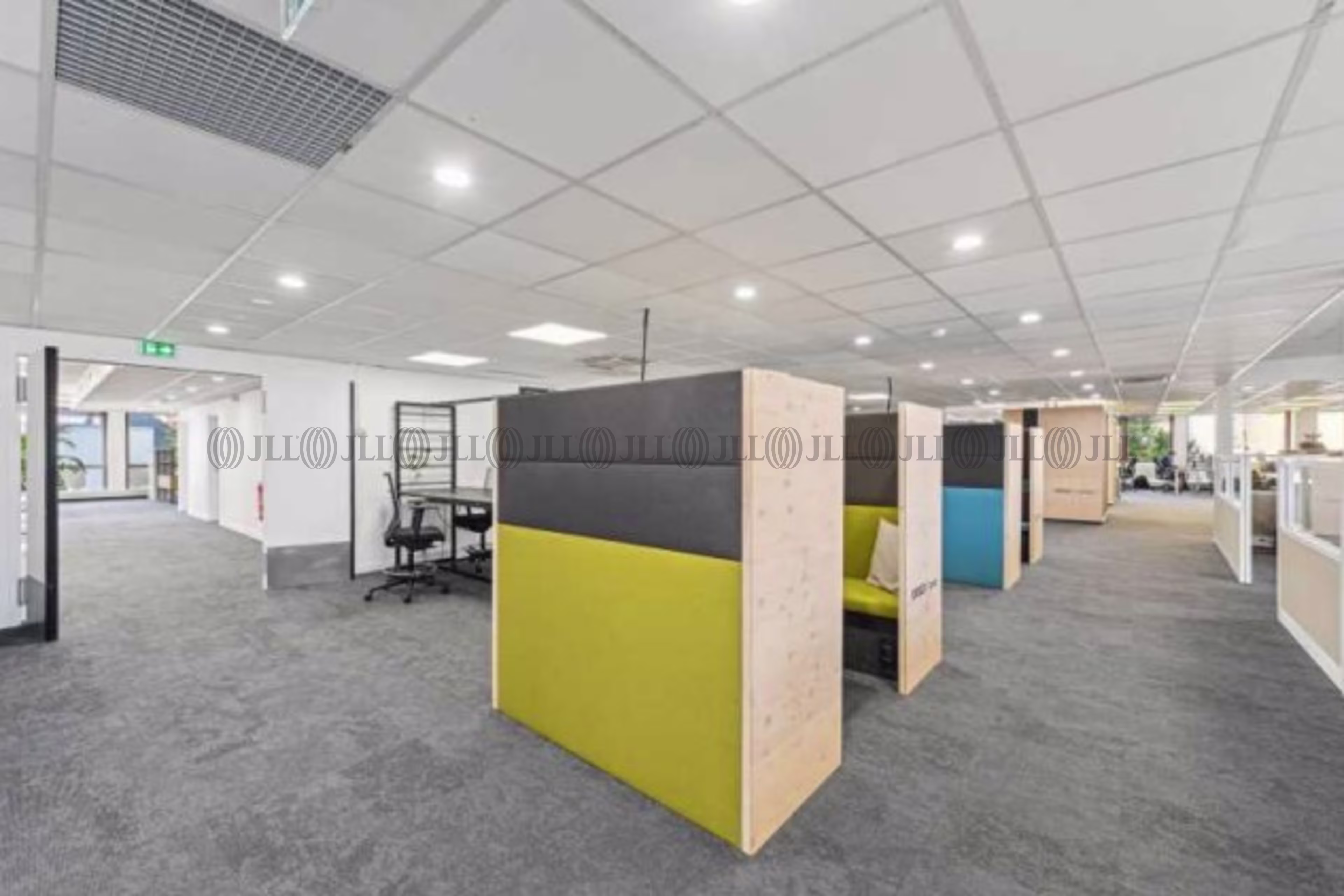 LES BUREAUX DE LA COLLINE