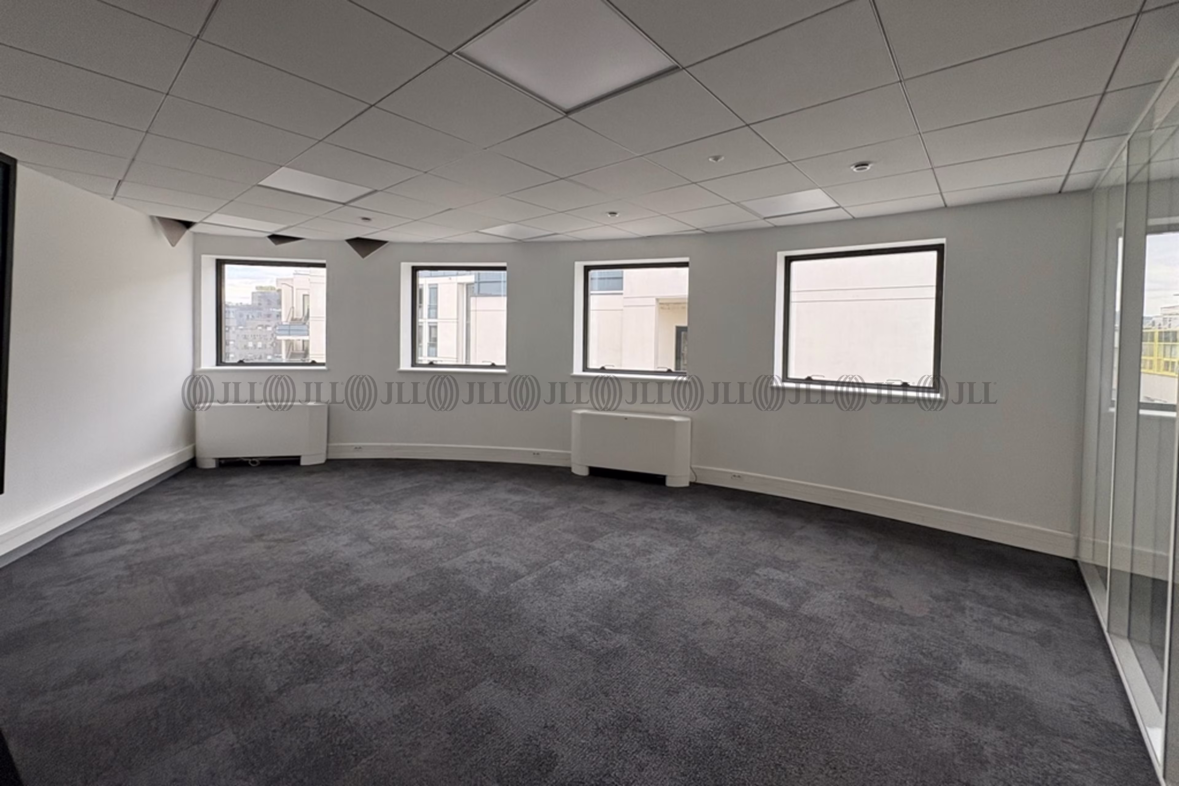 LE HERON BUILDING