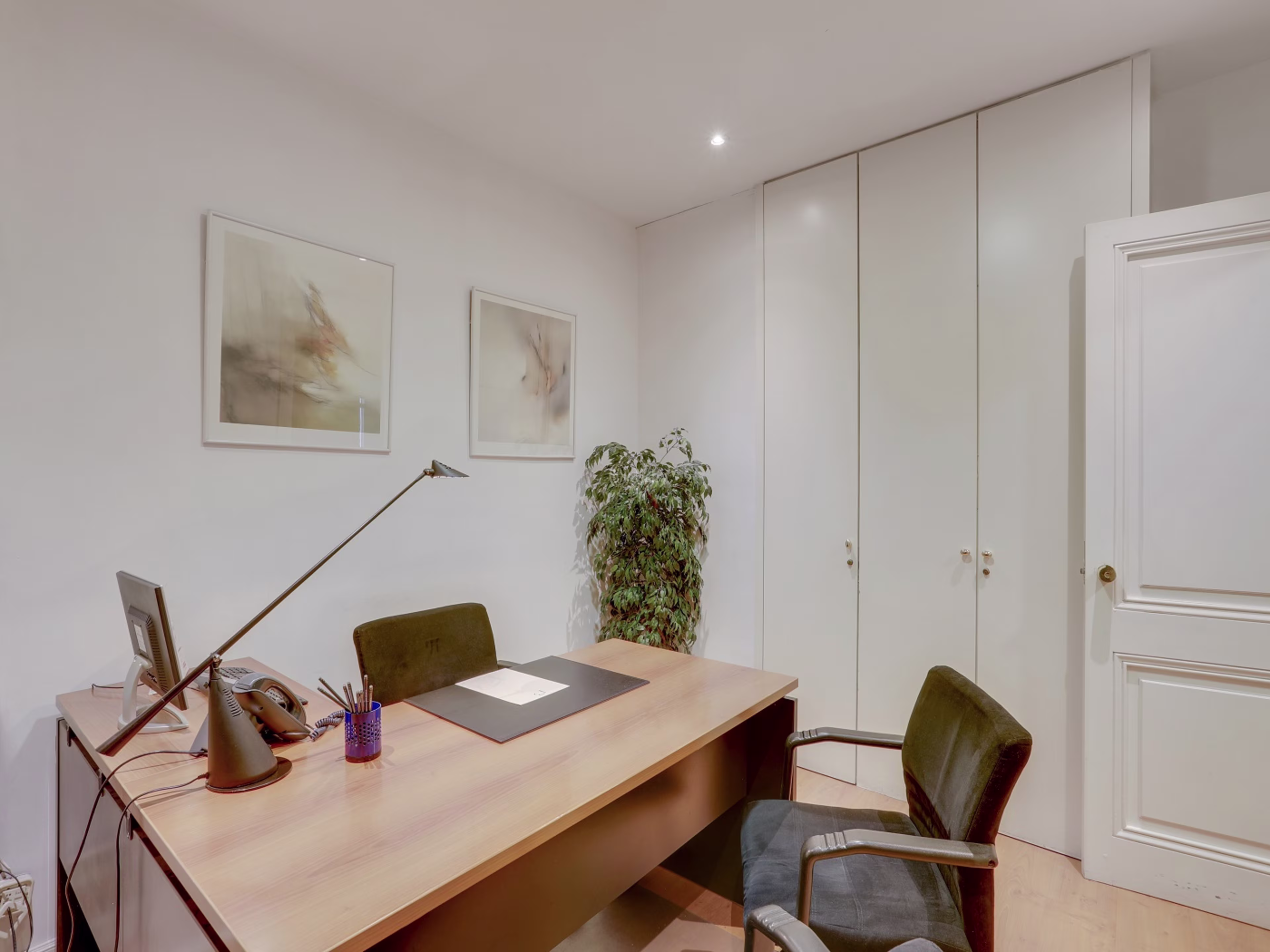 Velazquez  86 Coworking