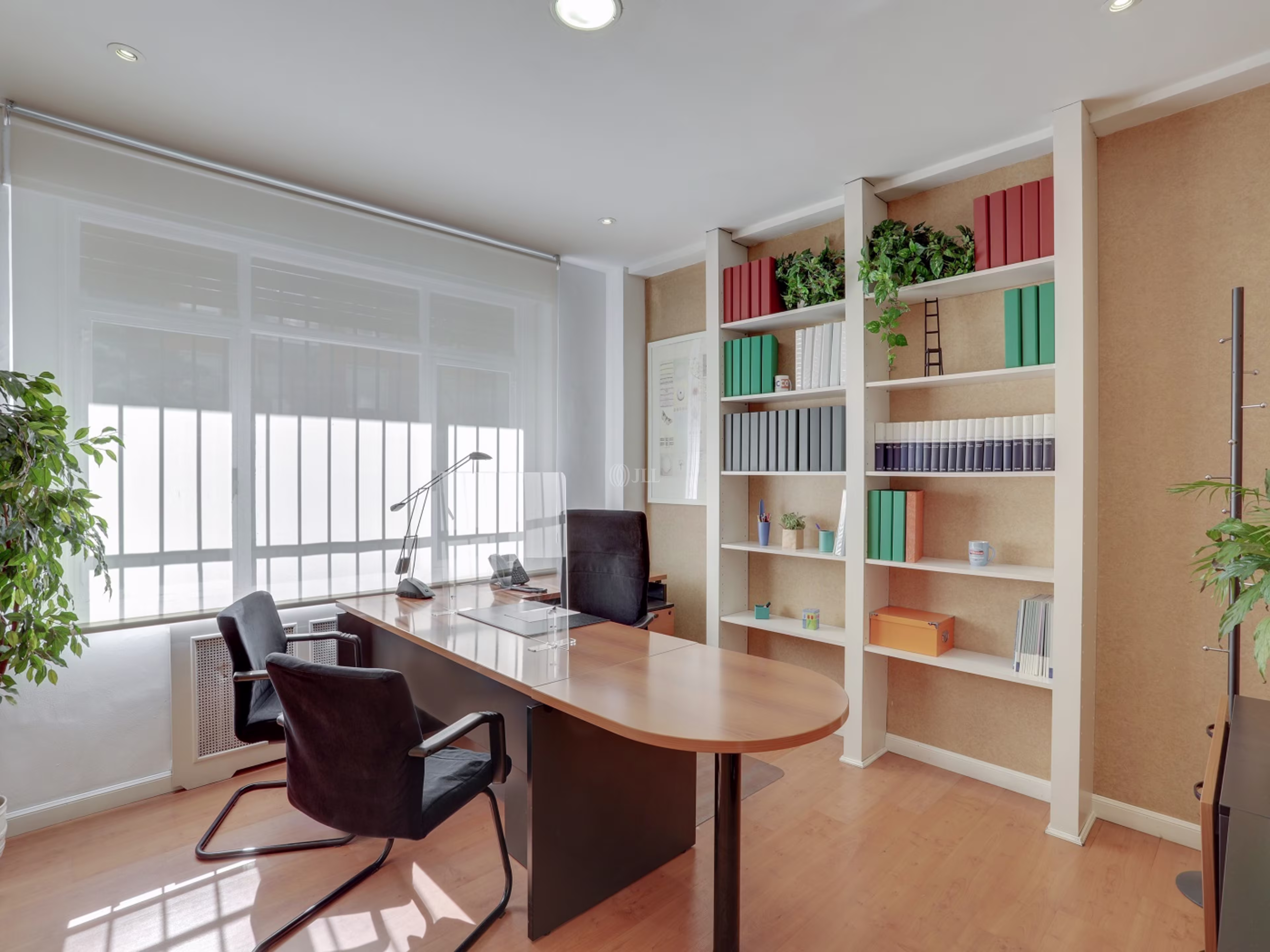 Velazquez  86 Coworking