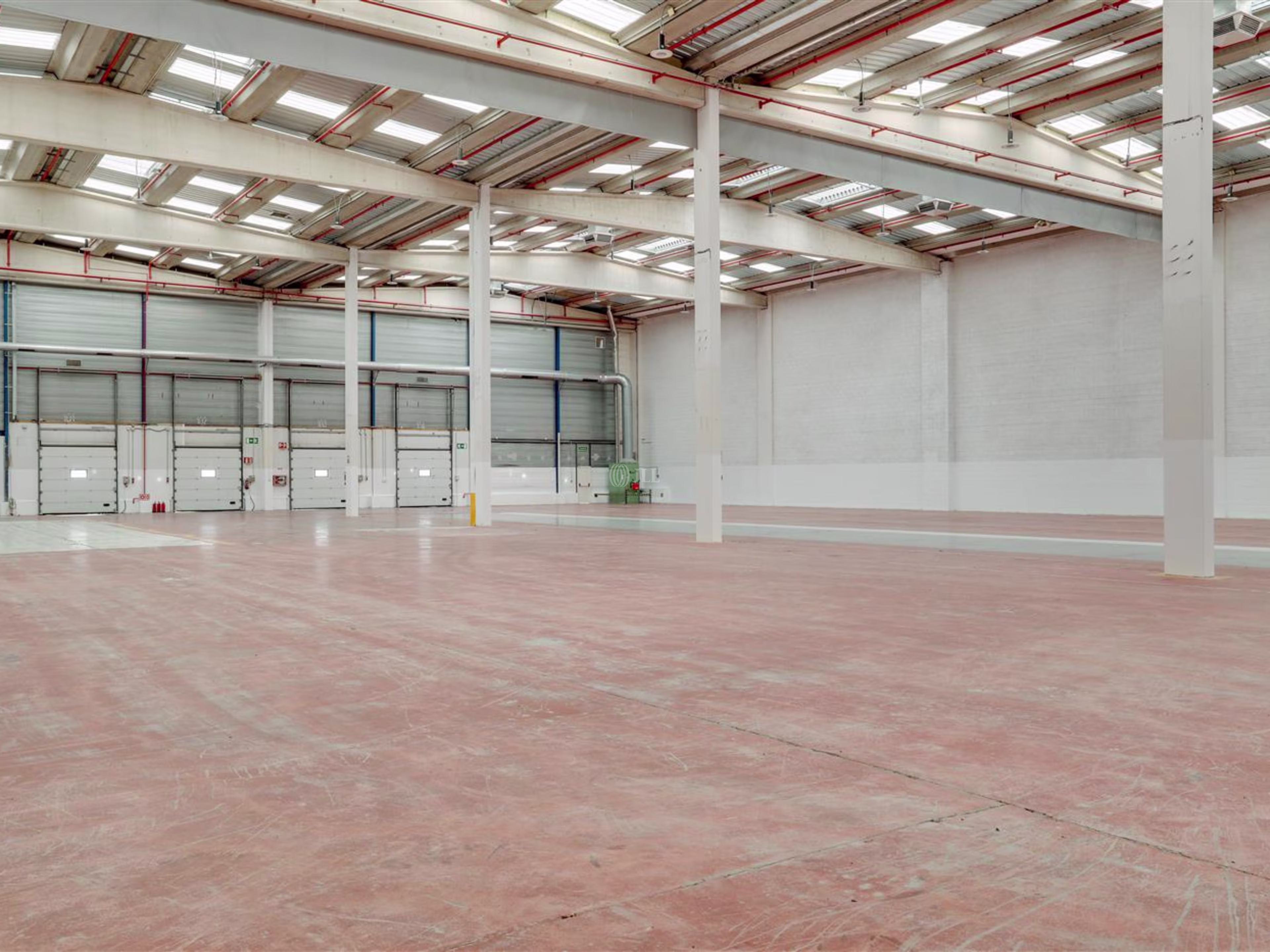 M0212 NAVES LOGISTICAS ALQUILER GETAFE