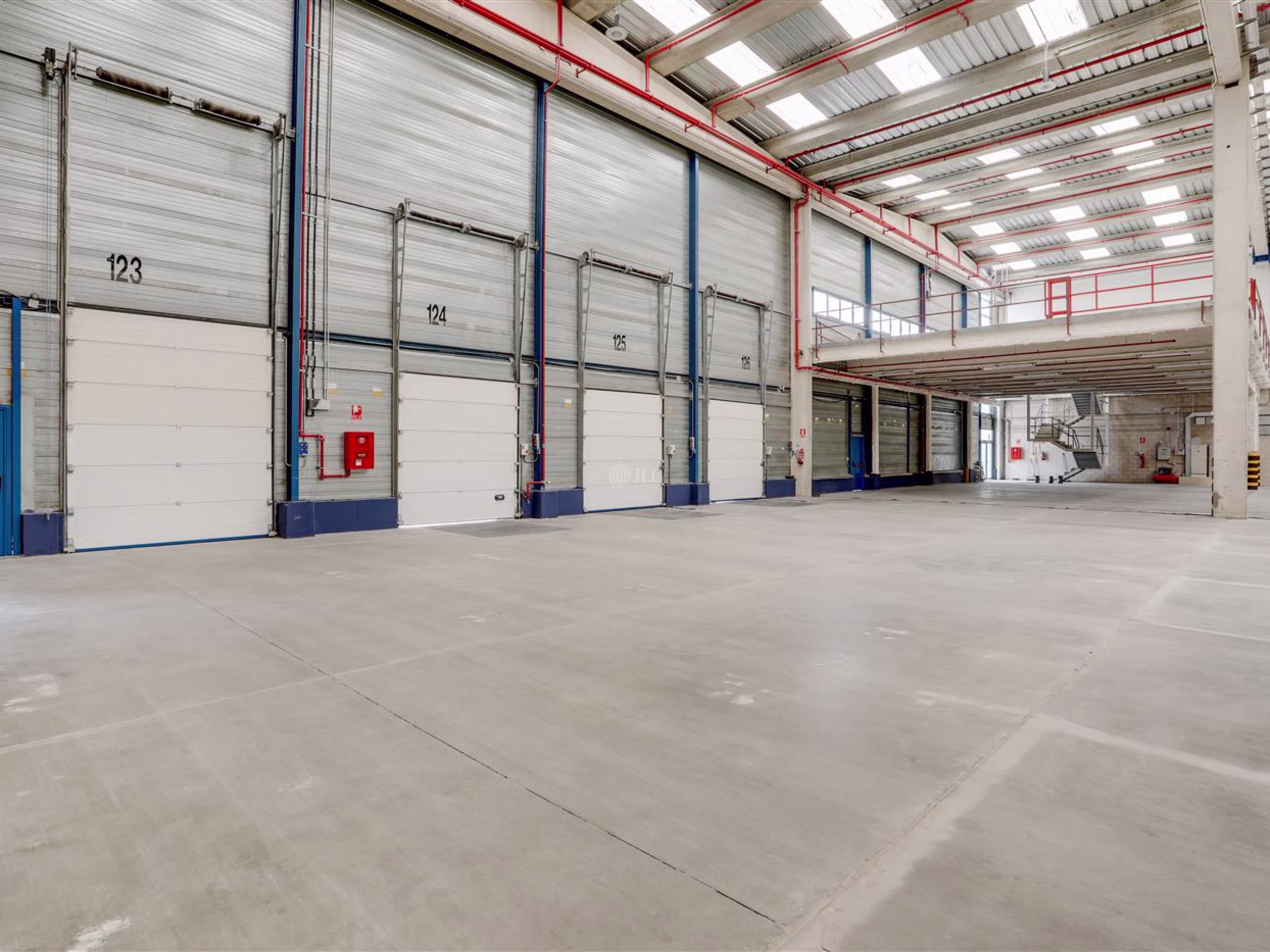 M0212 NAVES LOGISTICAS ALQUILER GETAFE