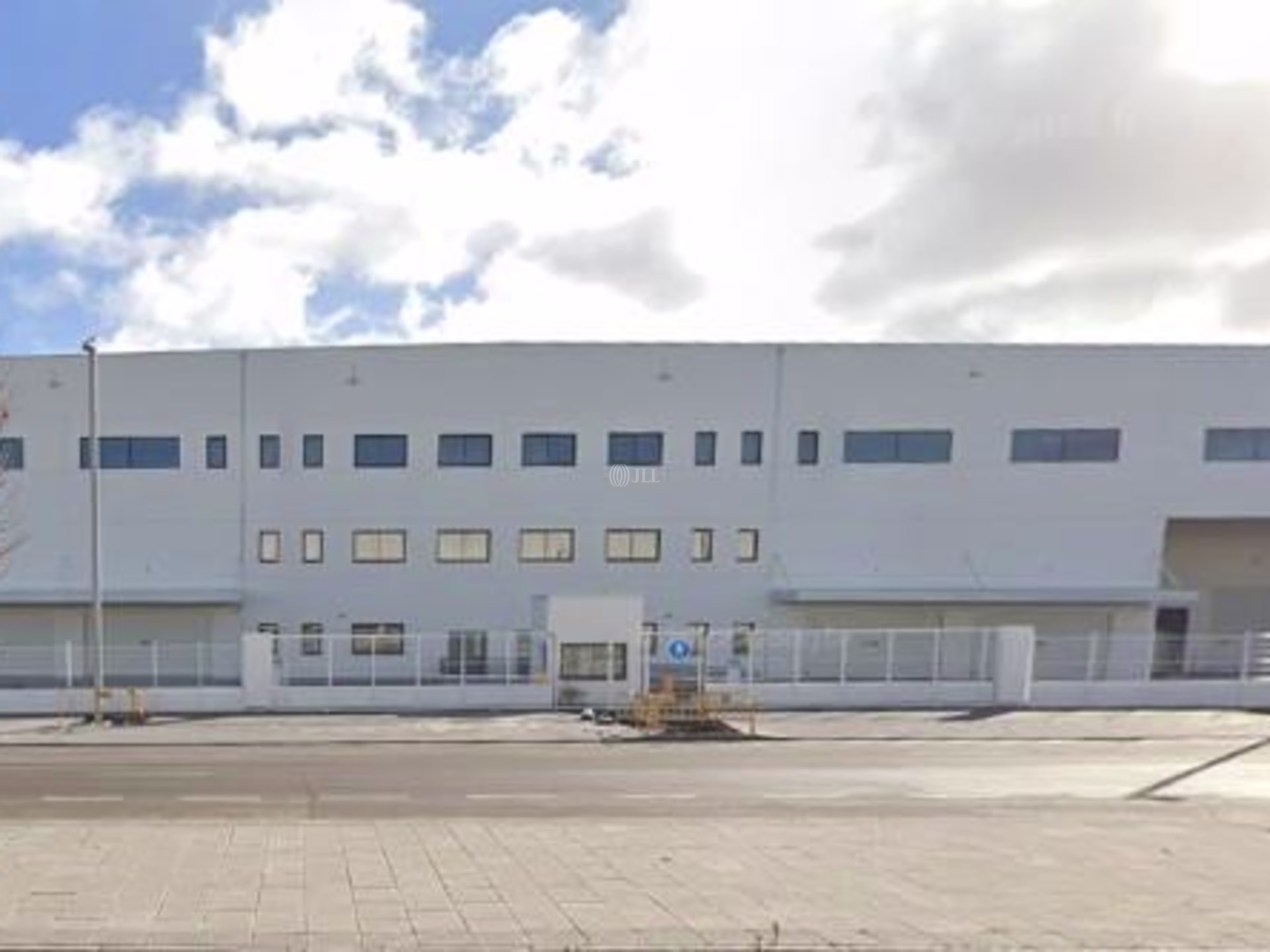M0517 EDIFICIO A PLATAFORMA LOGÍSTICA PI CAÑAVERAL VICALVARO ALQUILER
