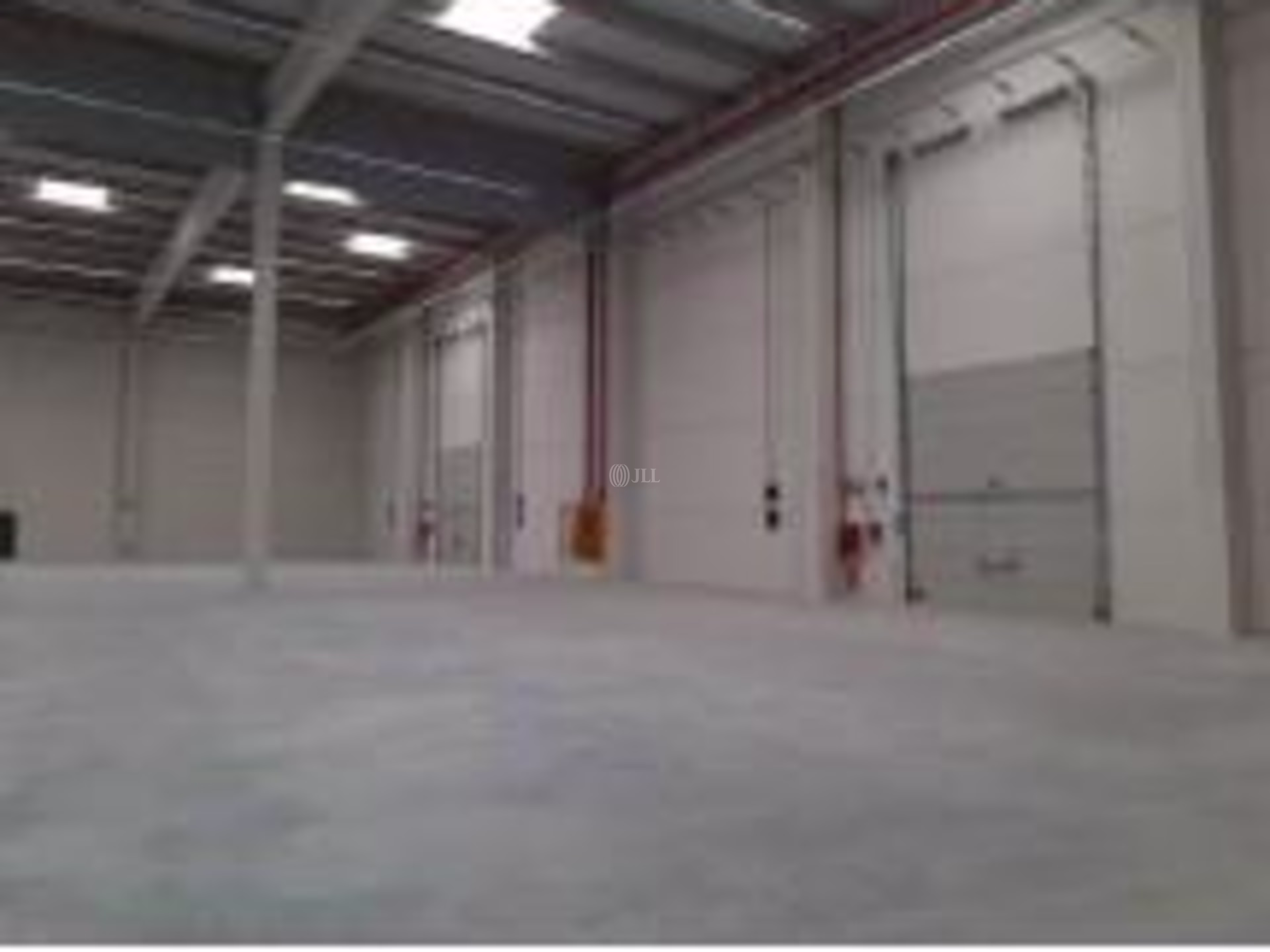 M0683 NAVES LOGISTICAS ALQUILER SESEÑA