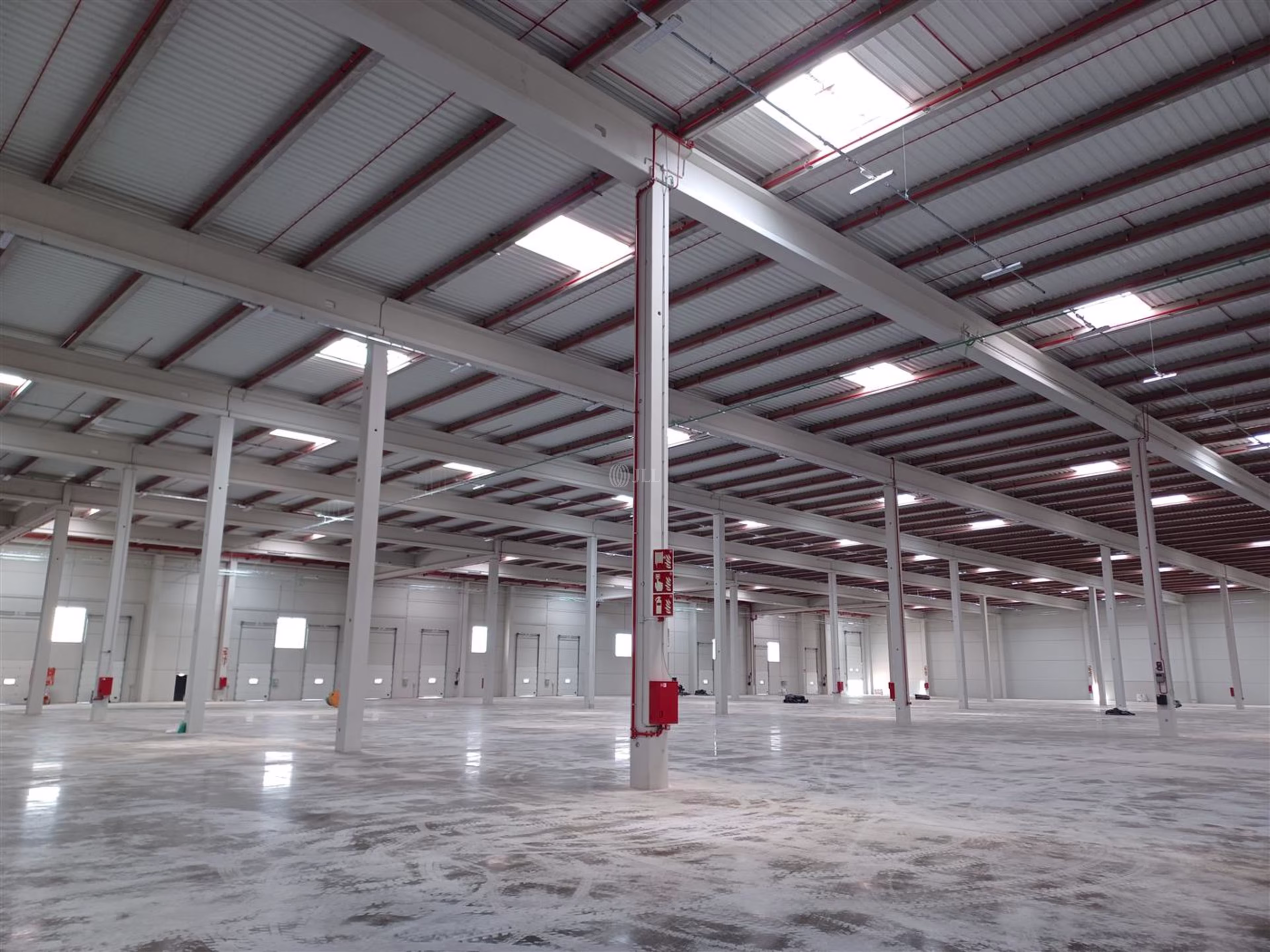 M0699 NAVE LOGISTICA CABANILLAS ALQUILER