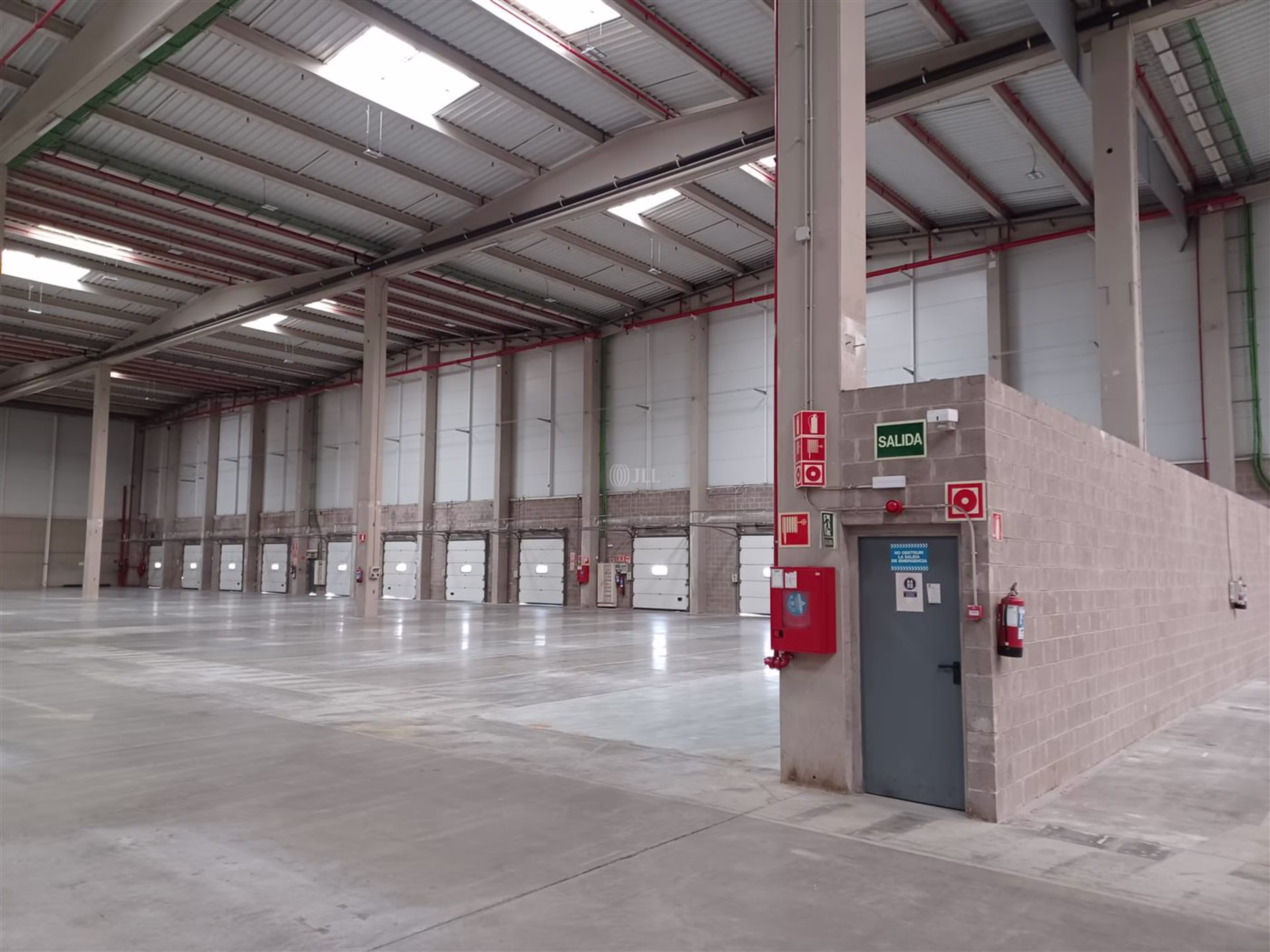 M0800 NAVE LOGISTICA LEGANES ALQUILER