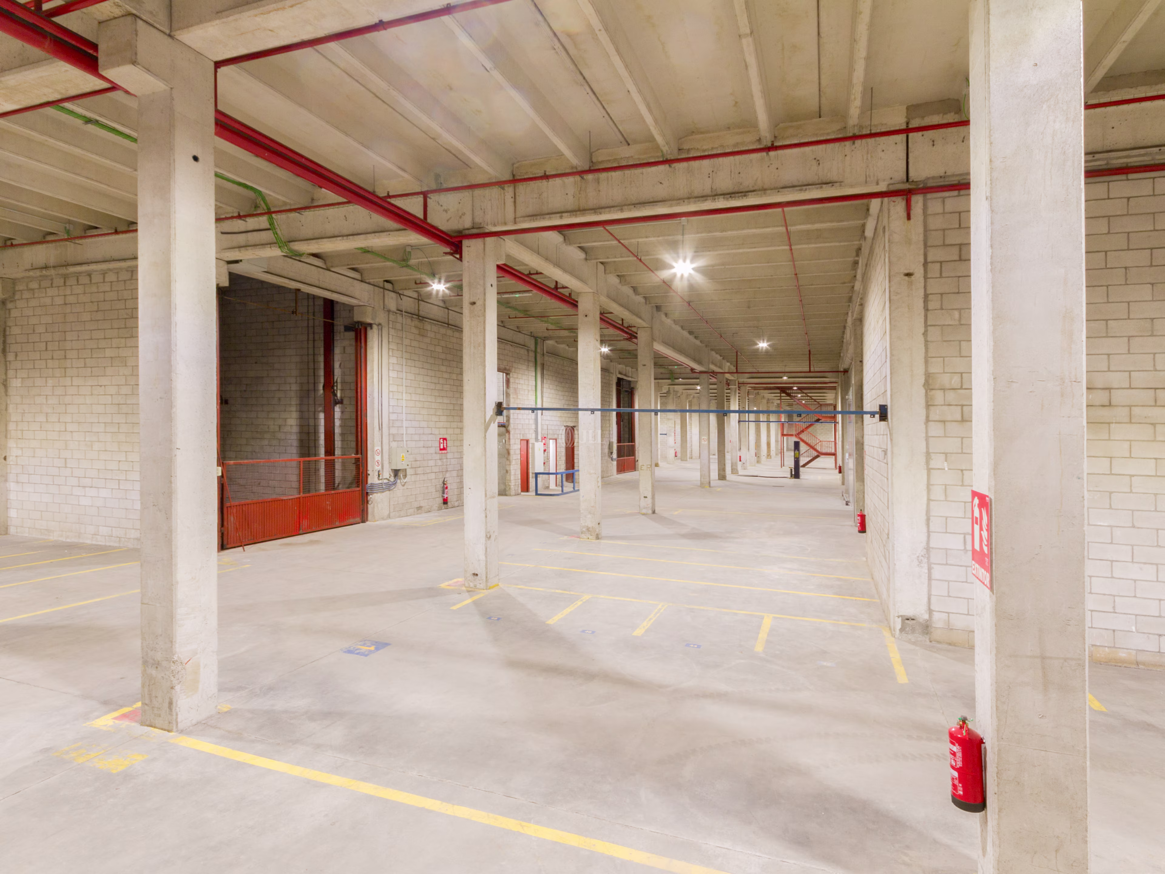 M1069 EDIFICIO INDUSTRIAL Y LOGISTICO SAN AGUSTIN GUADALIX
