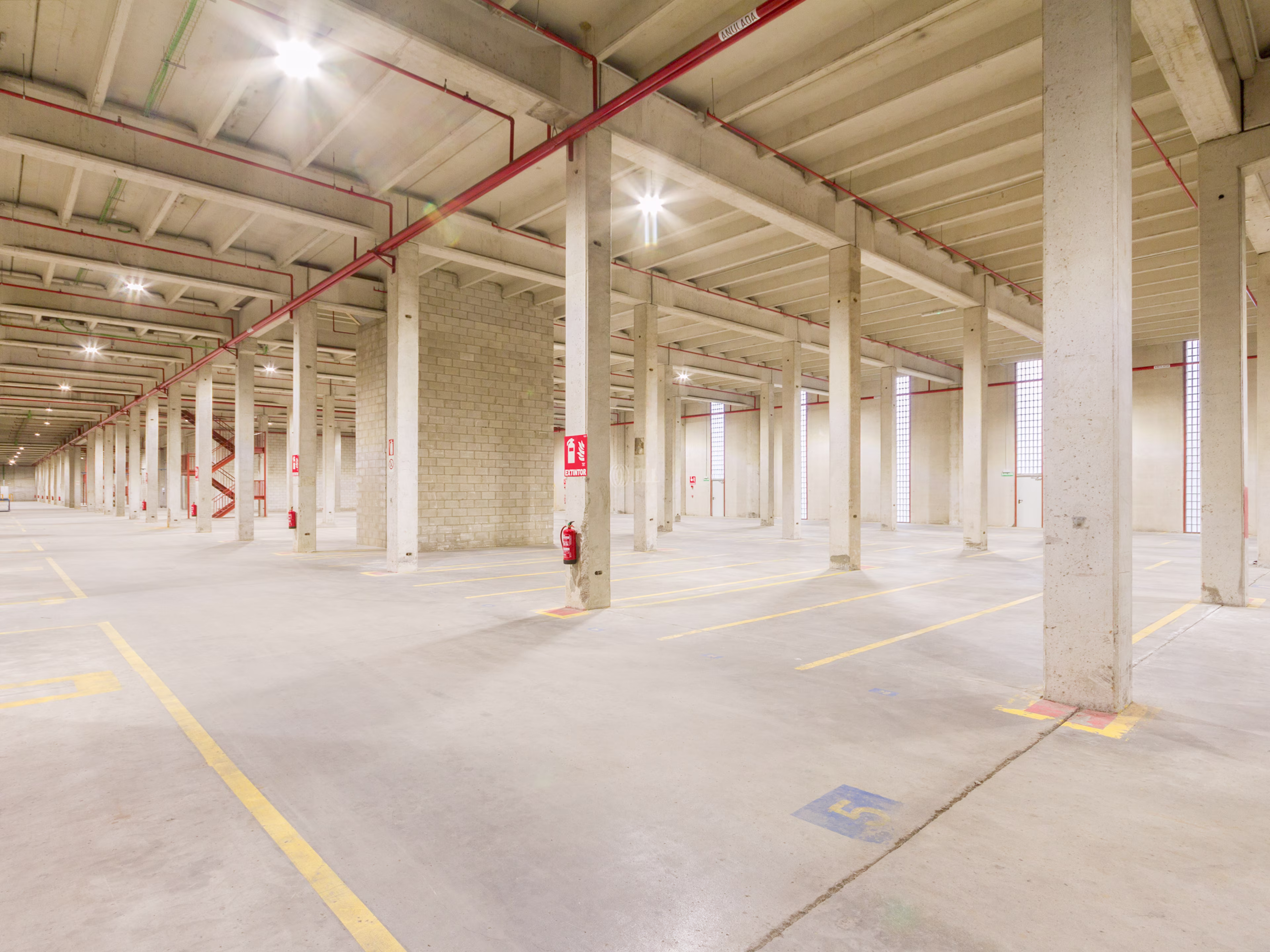 M1069 EDIFICIO INDUSTRIAL Y LOGISTICO SAN AGUSTIN GUADALIX
