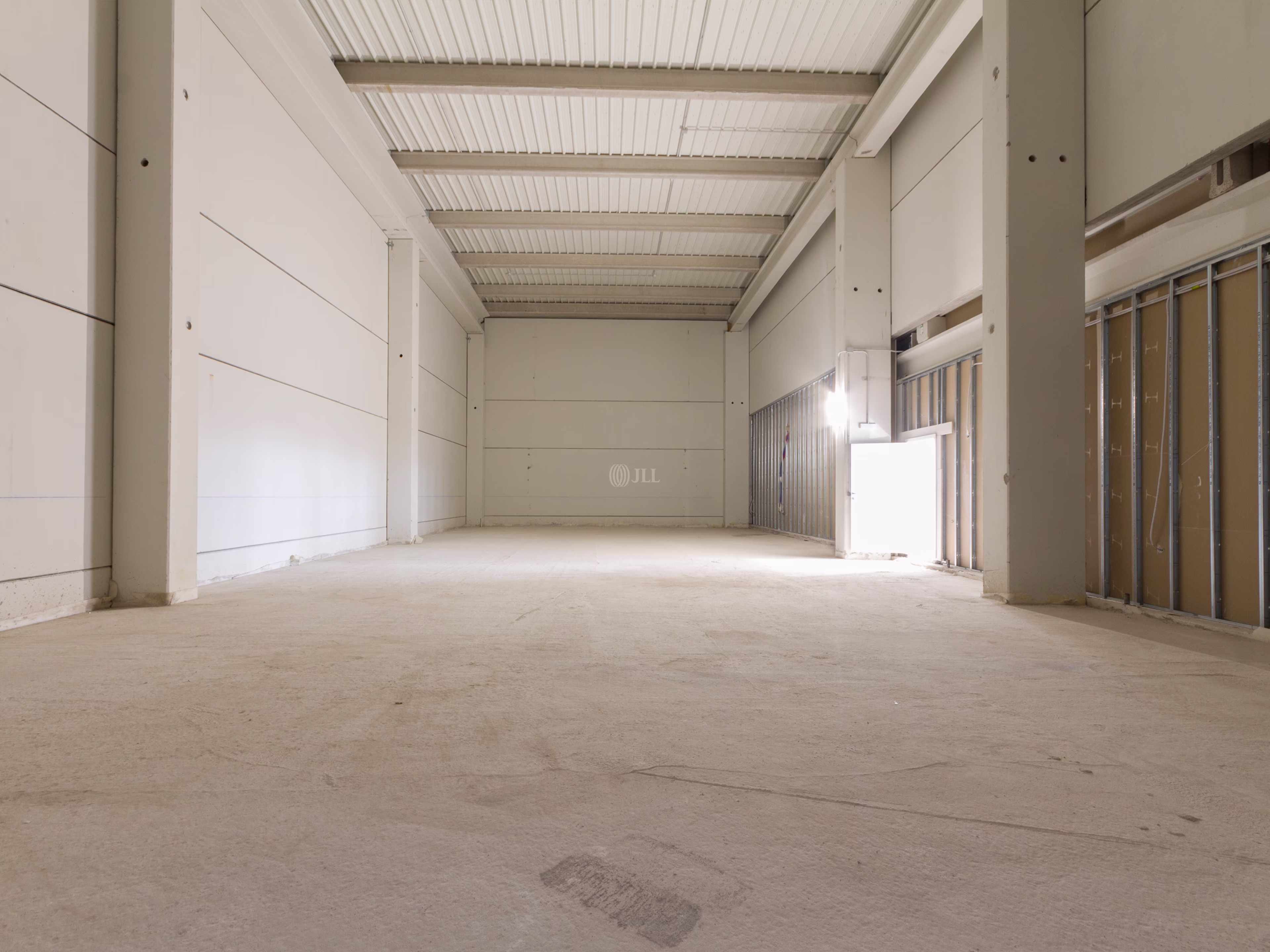 M0367 PLATAFORMA LOGISTICA PI MATEU CROMO ALQUILER