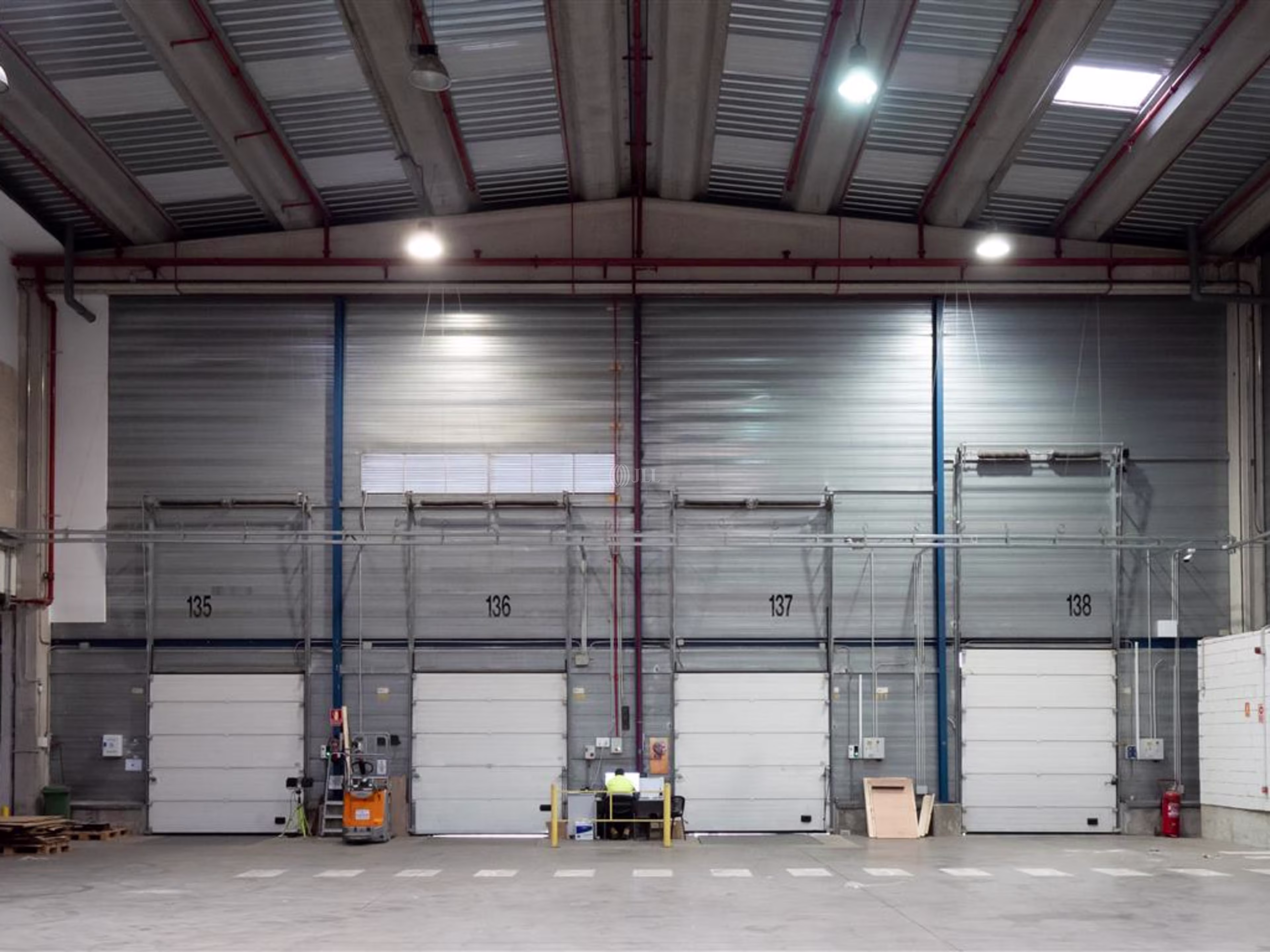 M0212 NAVES LOGISTICAS ALQUILER GETAFE