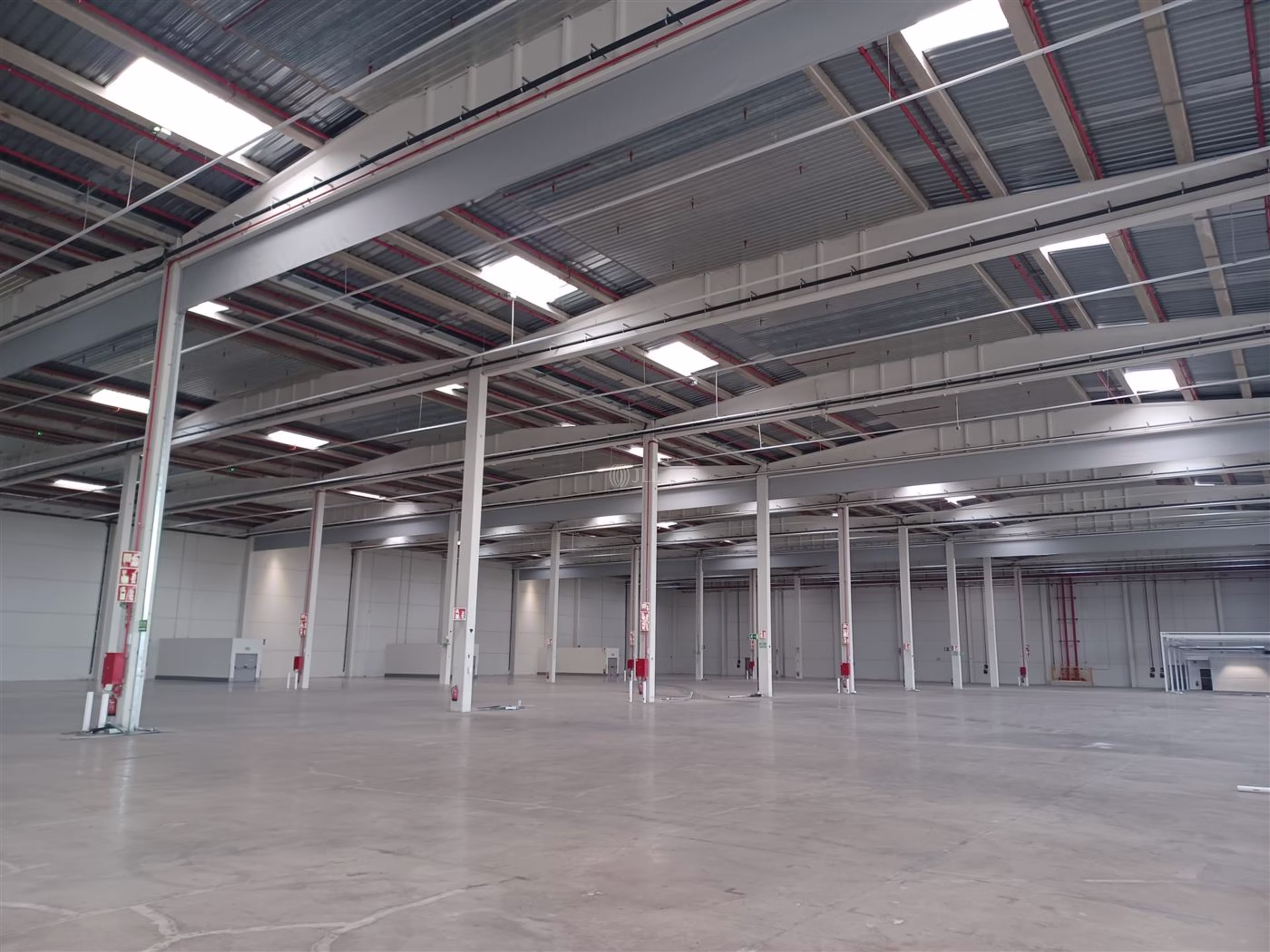 M0774 NAVE LOGISTICA PARLA ALQUILER