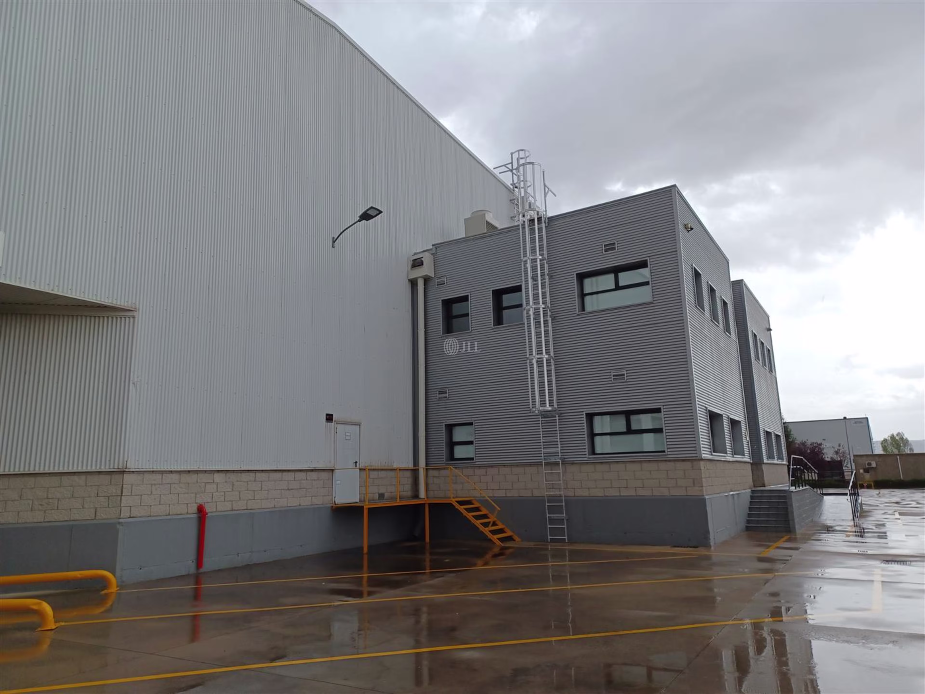 M0680 NAVE LOGISTICA ALQUILER CABANILLAS