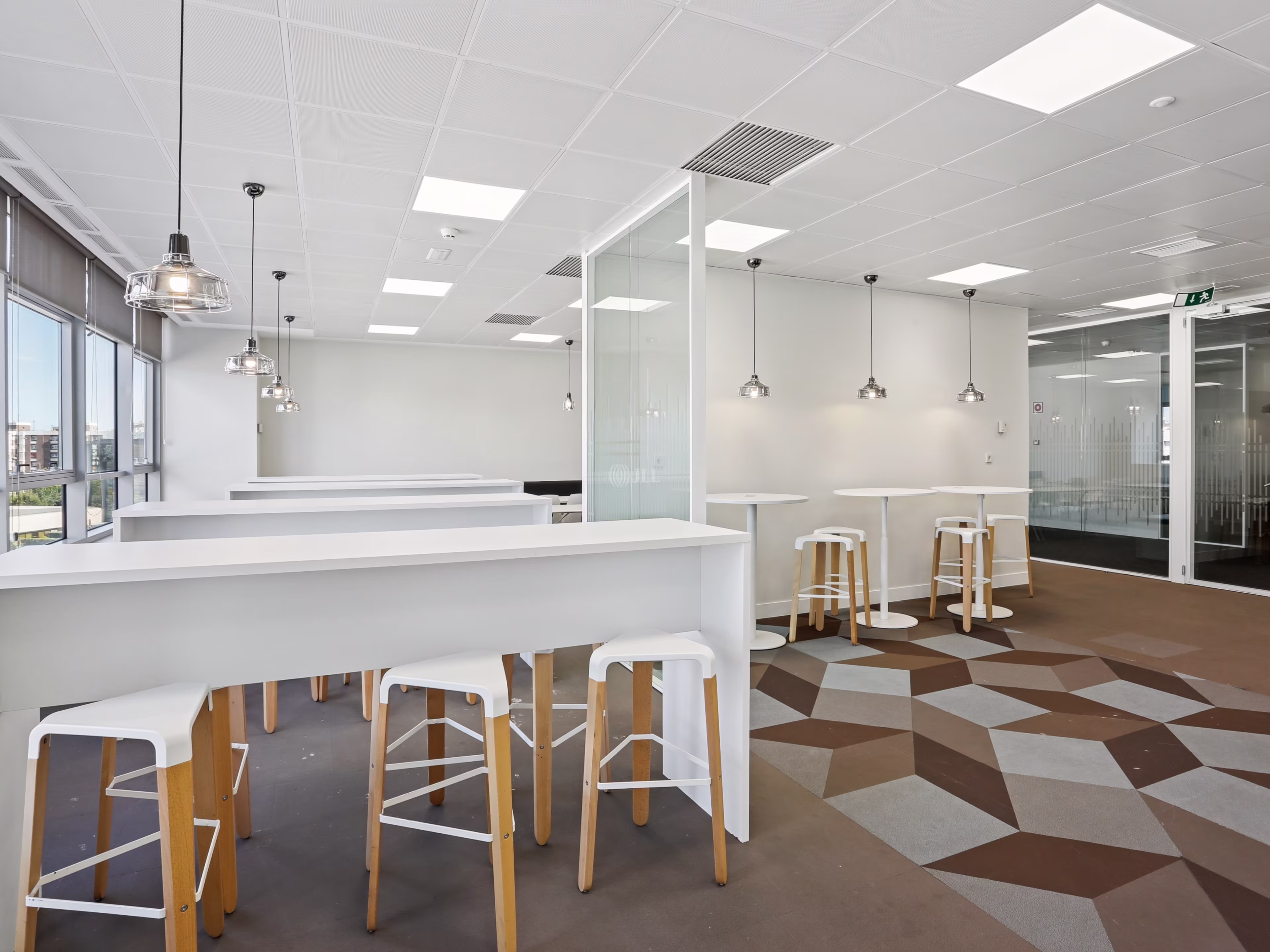 Novus Building Bloque 1 - ESTE