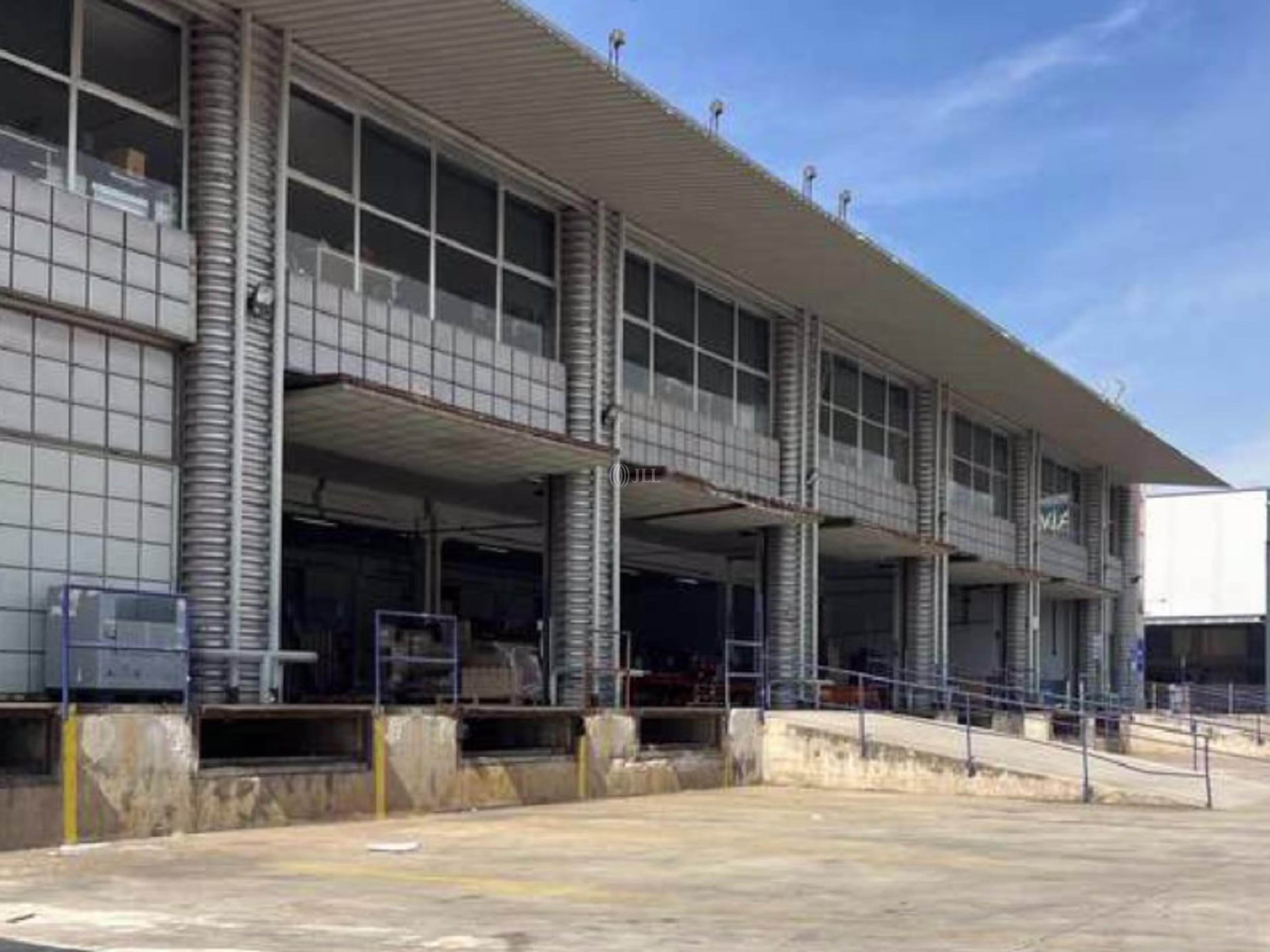 B1549 NAVE LOGISTICACORNELLÀ DE LLOBREGAT ALQUILER
