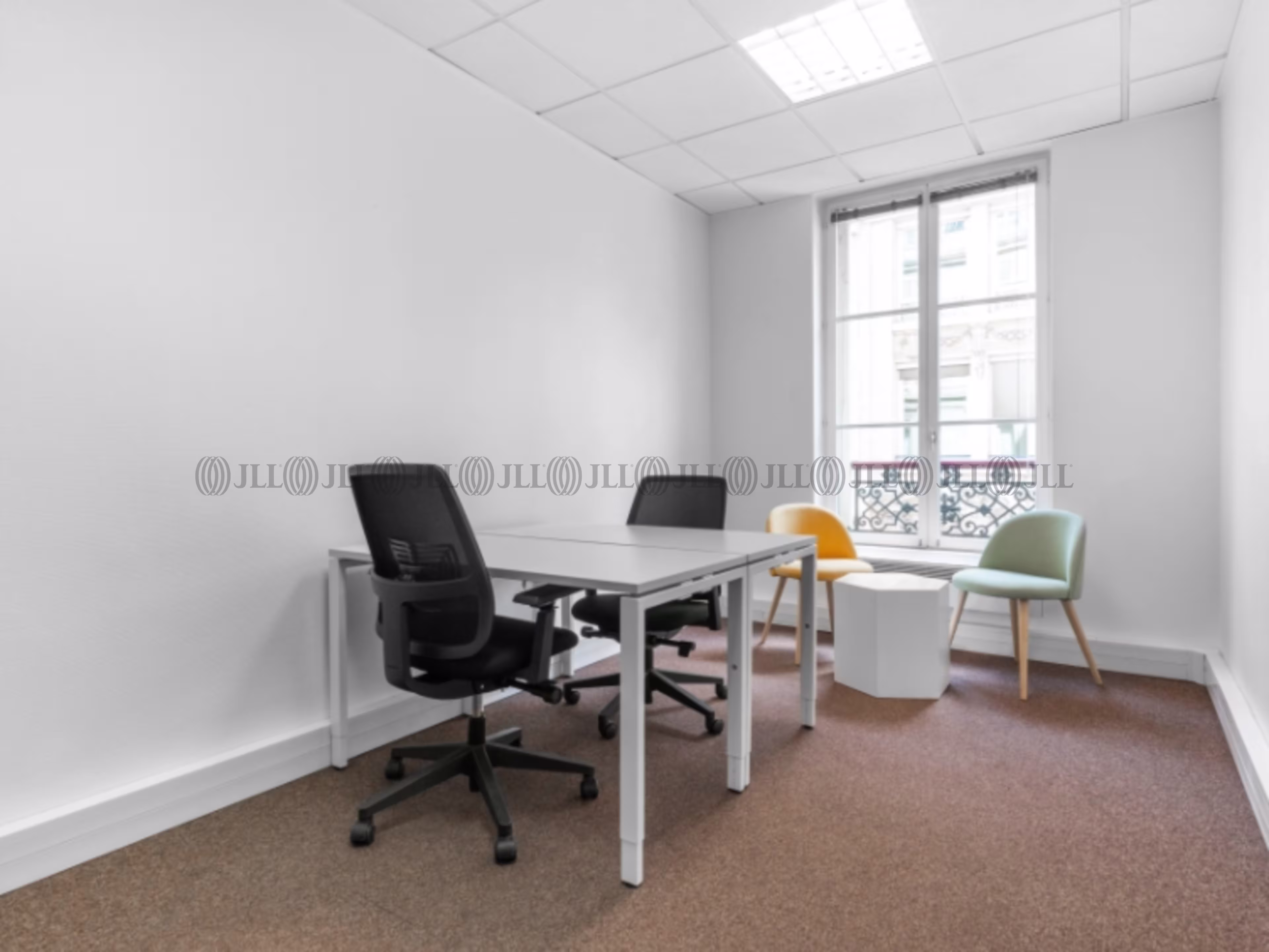 REGUS -  BATIGNOLLES