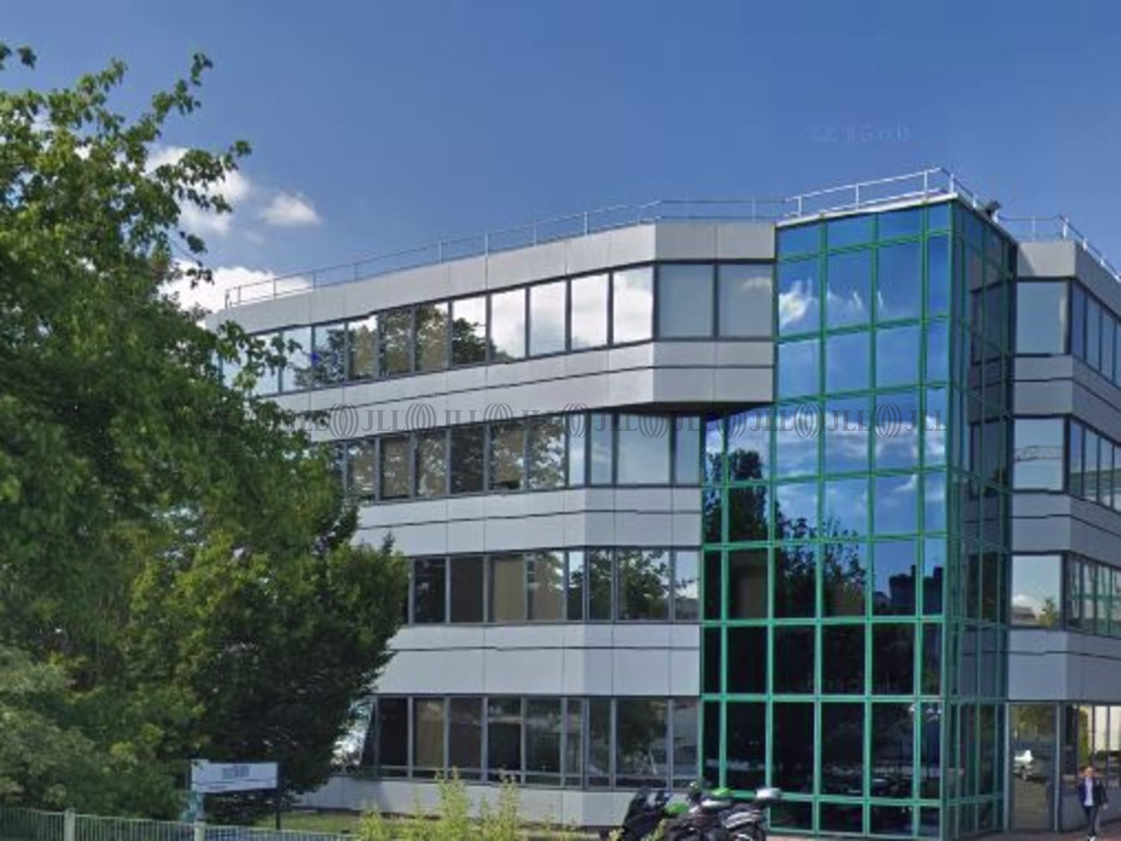 LES BUREAUX DU PARC - BATIMENT A
