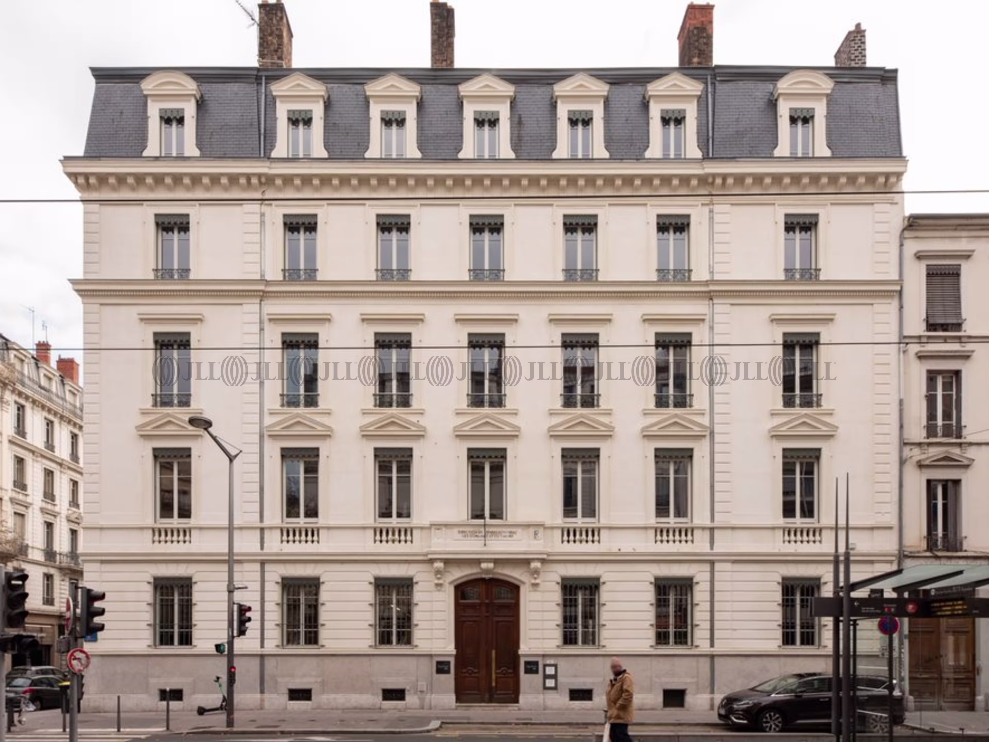 REGUS - SIGNATURE LIBERTE