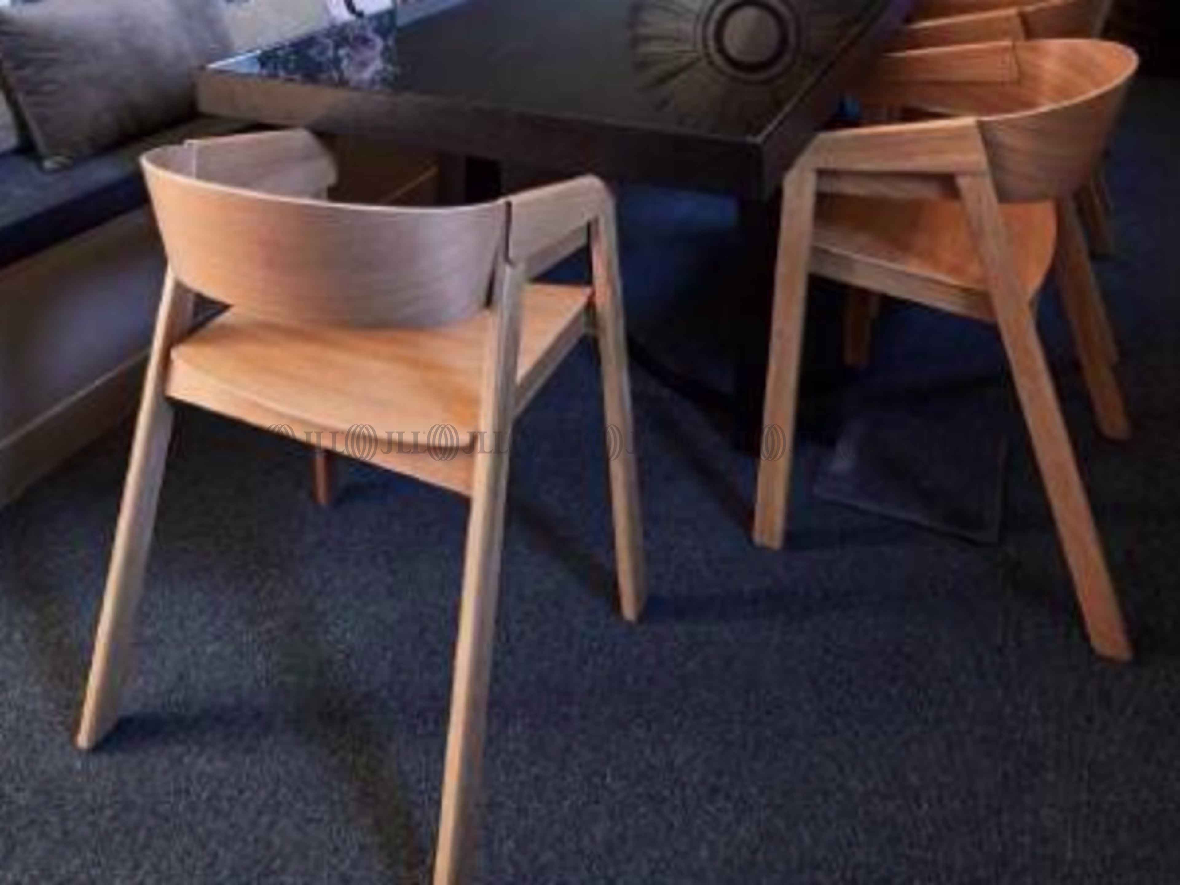 MORNING VIVIENNE MORNING VIVIENNE