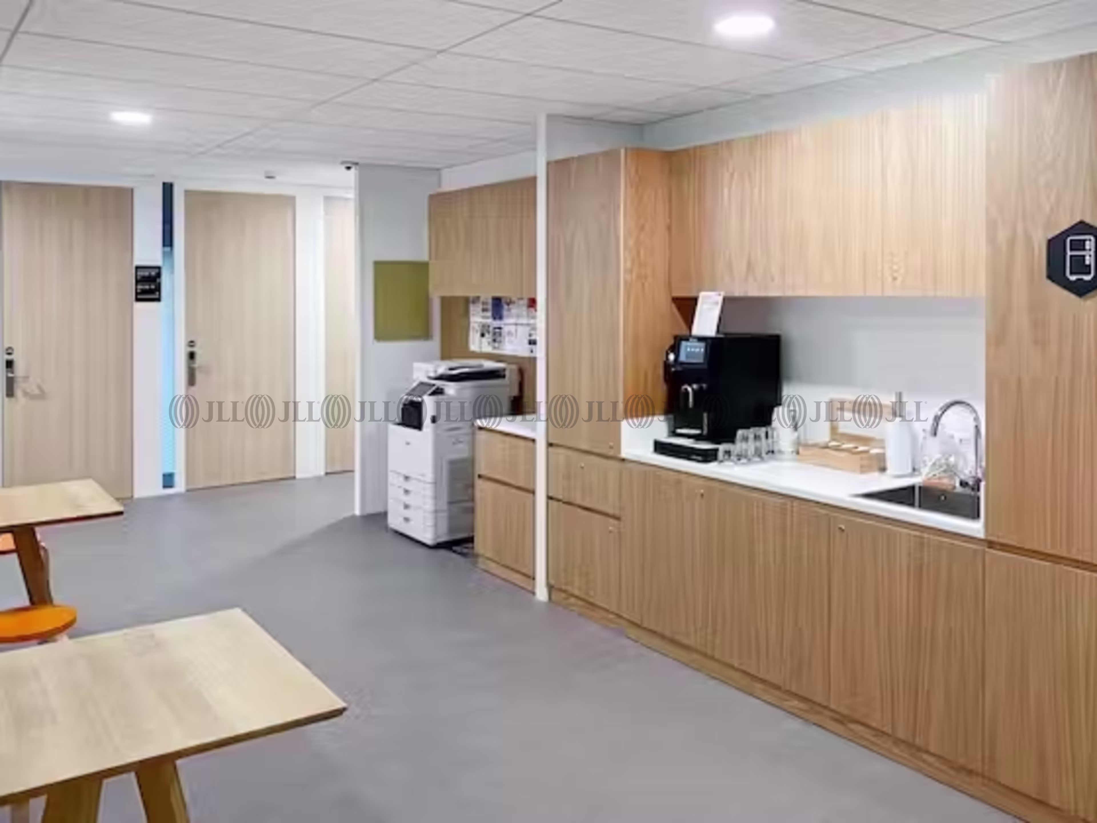 FLEX OFFICE - SPACES SHAKE