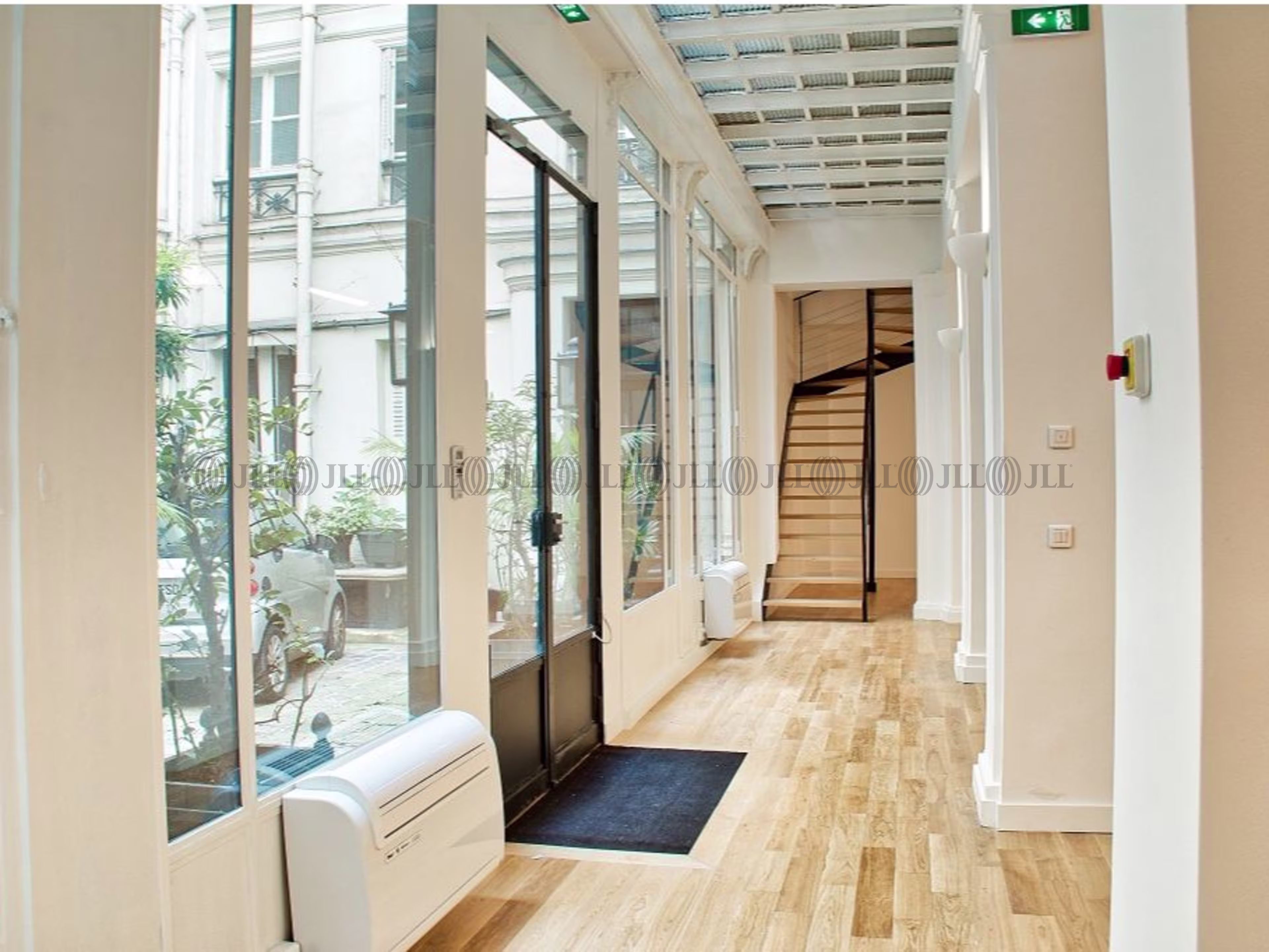 DESKEO PARIS 8 MIROMESNIL