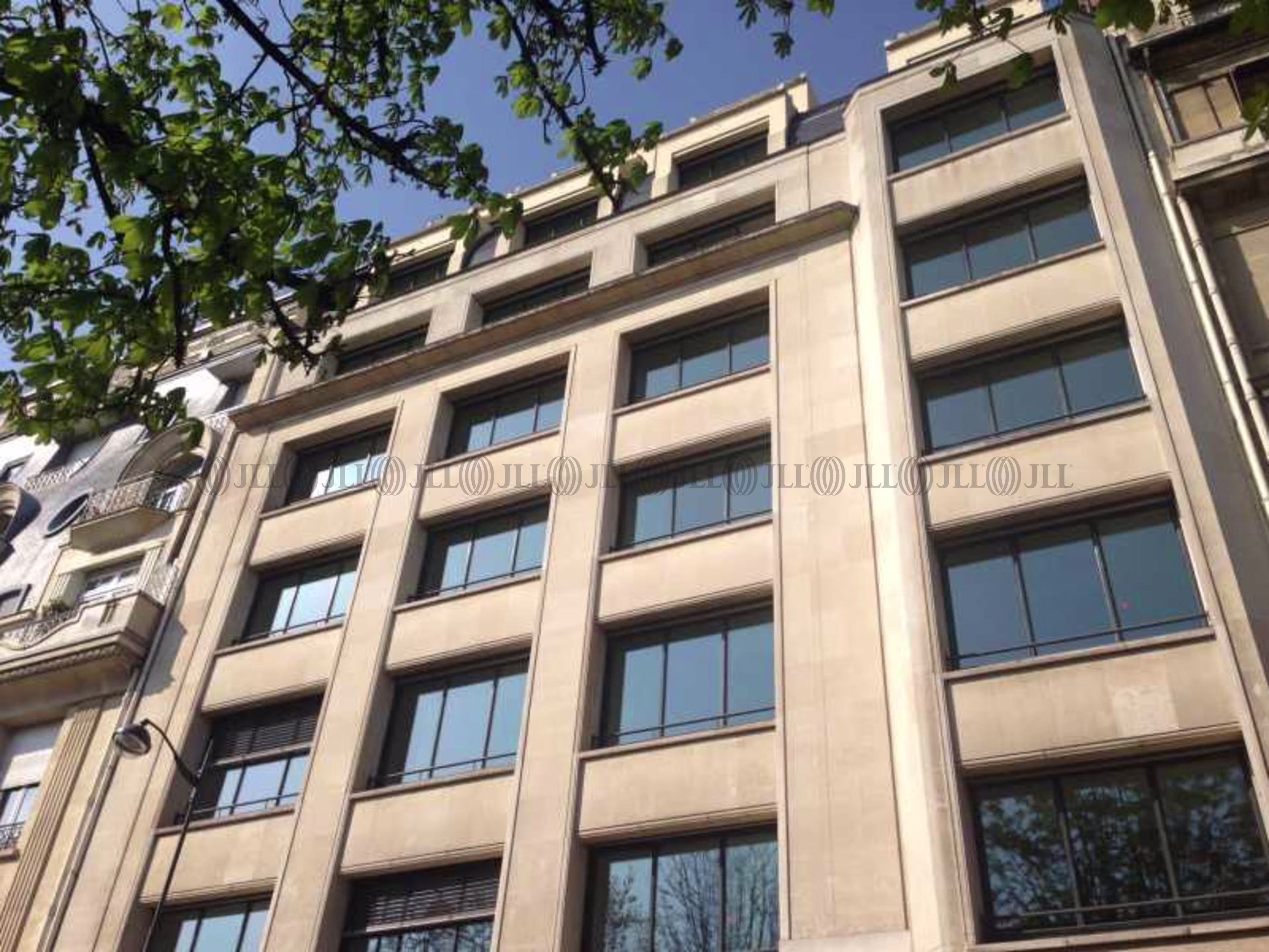 THE BUREAU 28 COURS ALBERT 1ER