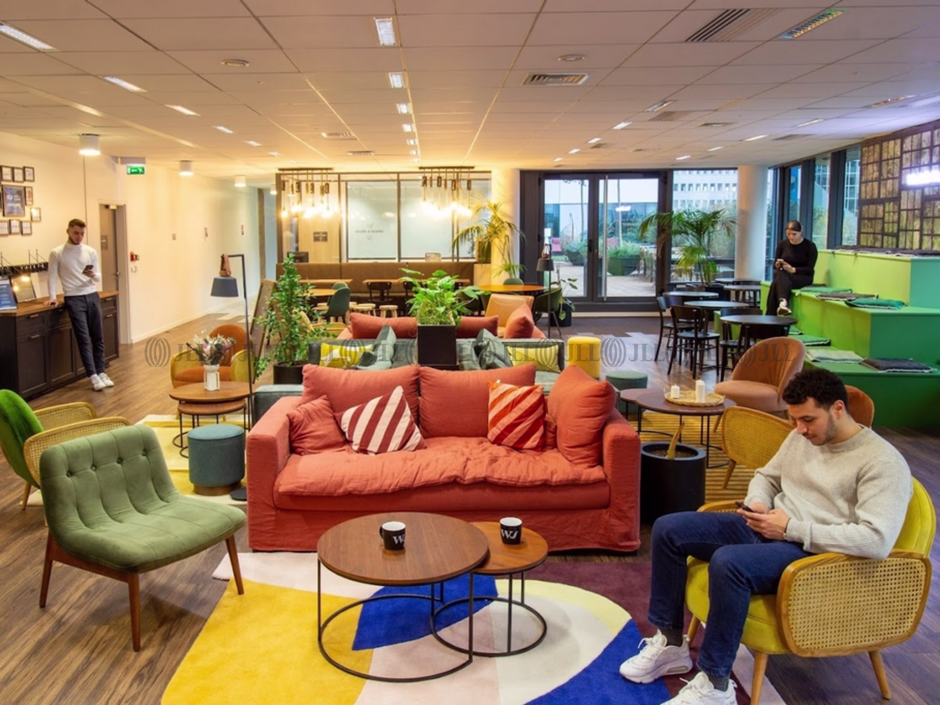 WORK AND SHARE COLOMBES