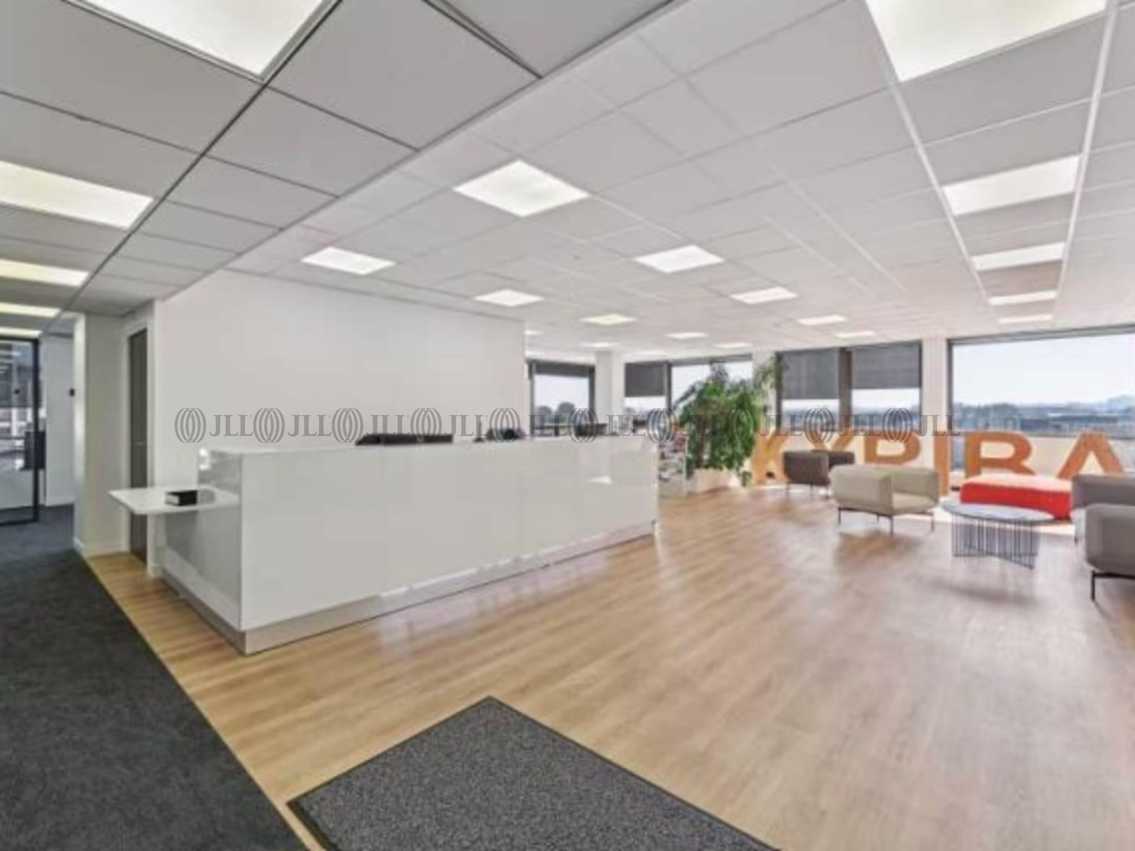 LES BUREAUX DE LA COLLINE