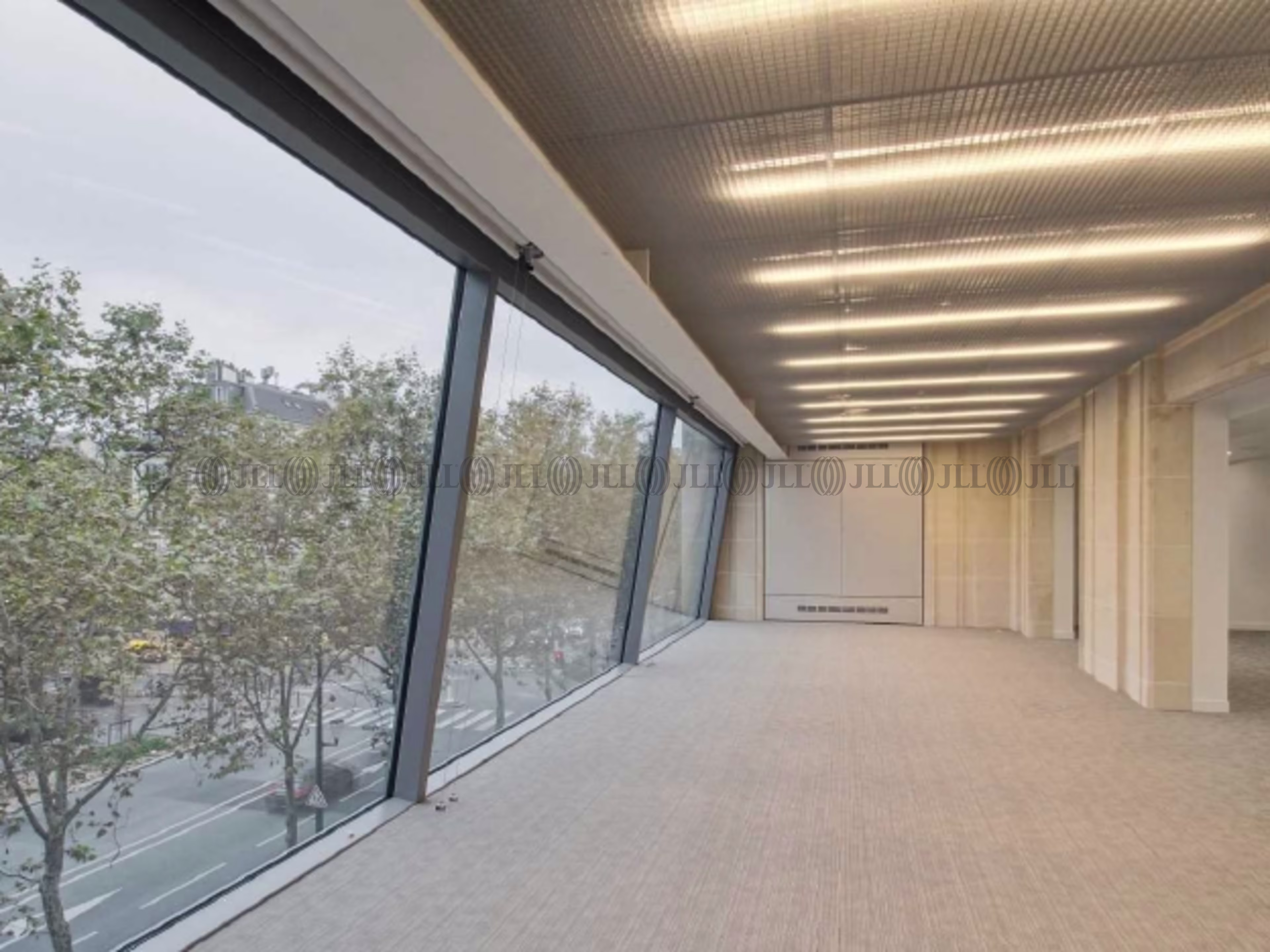 35 RIVE GAUCHE