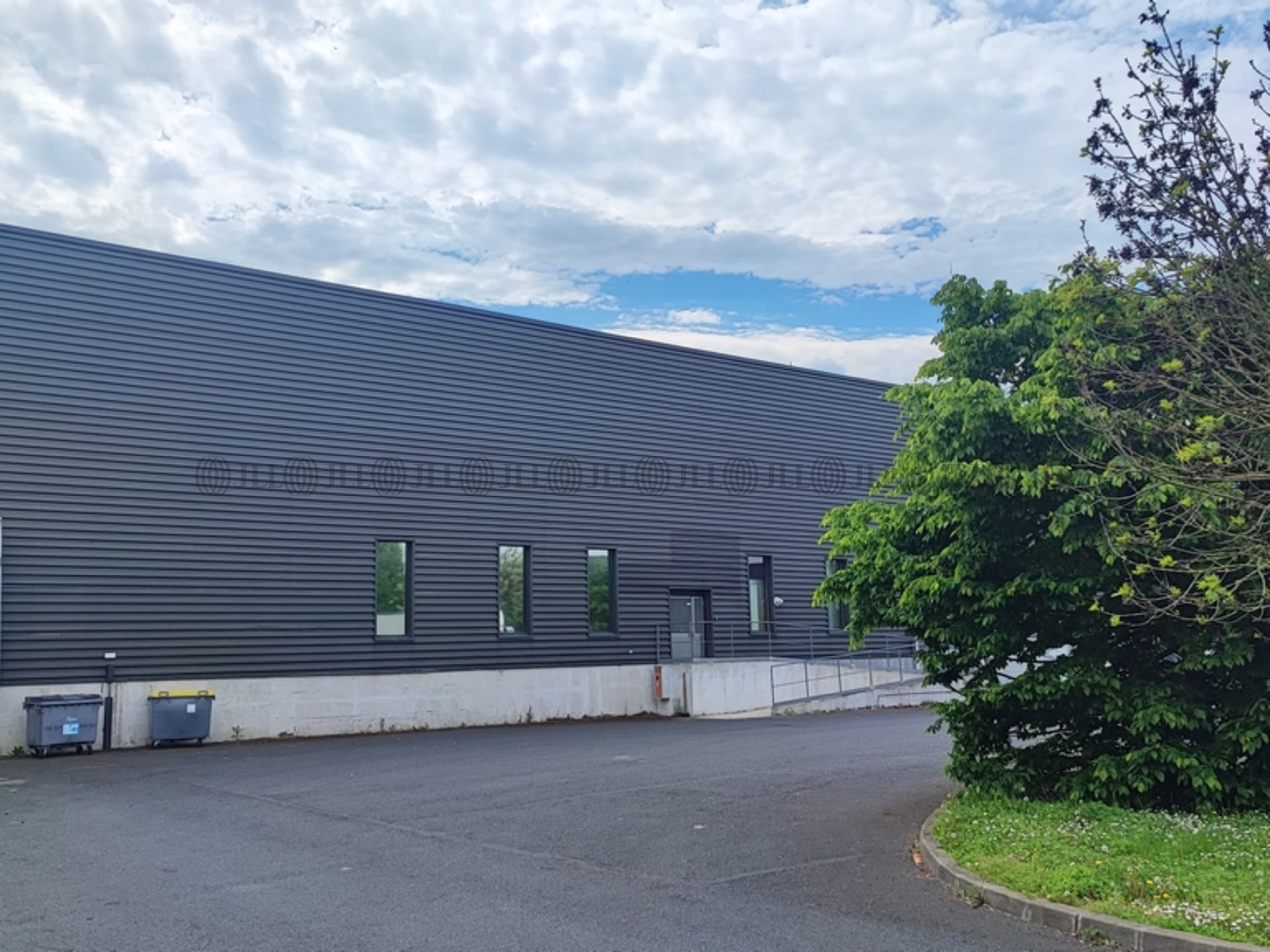 BUSINESS PARK GONESSE
