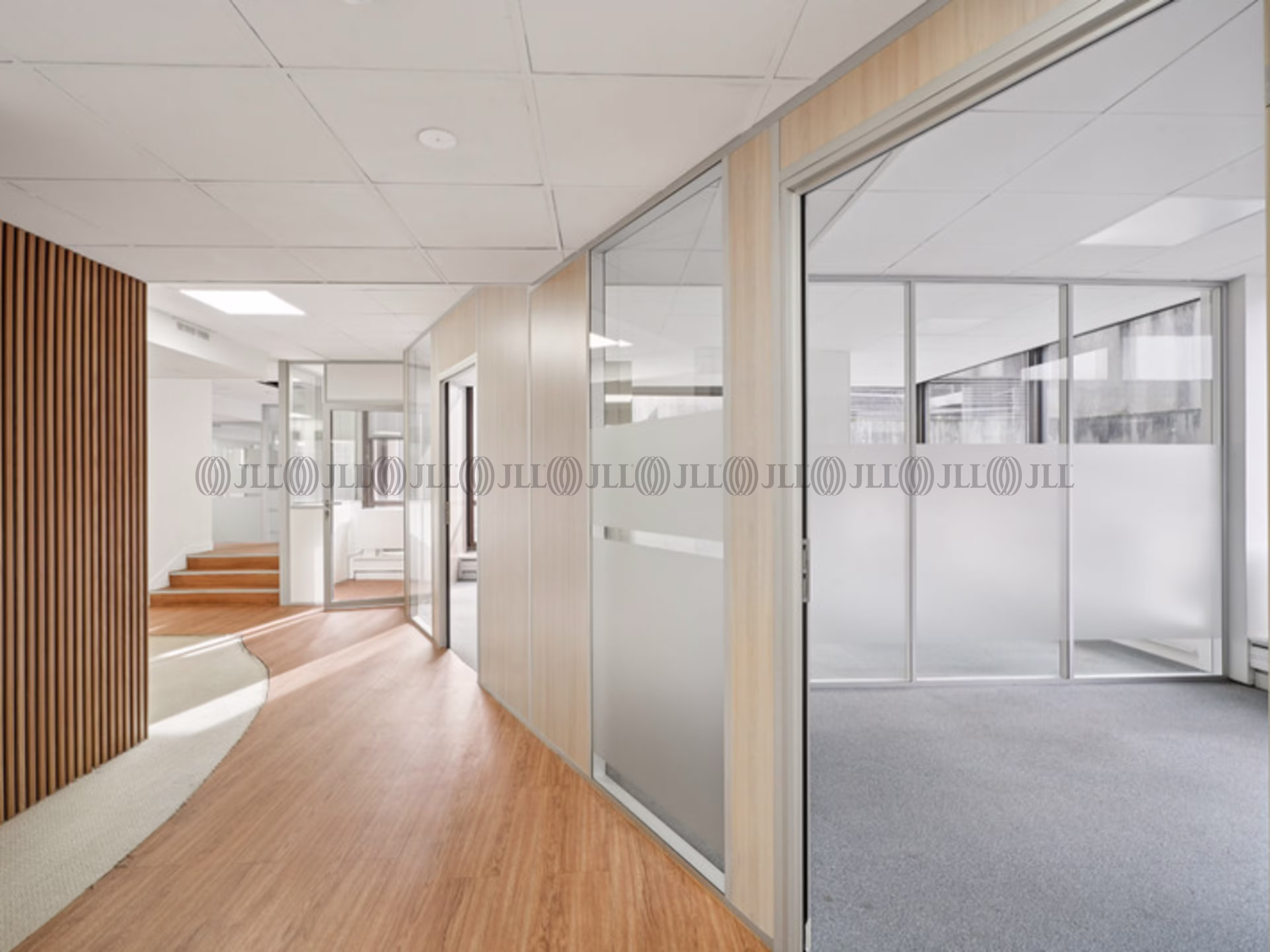 LES BUREAUX DE LA COLLINE - BAT C