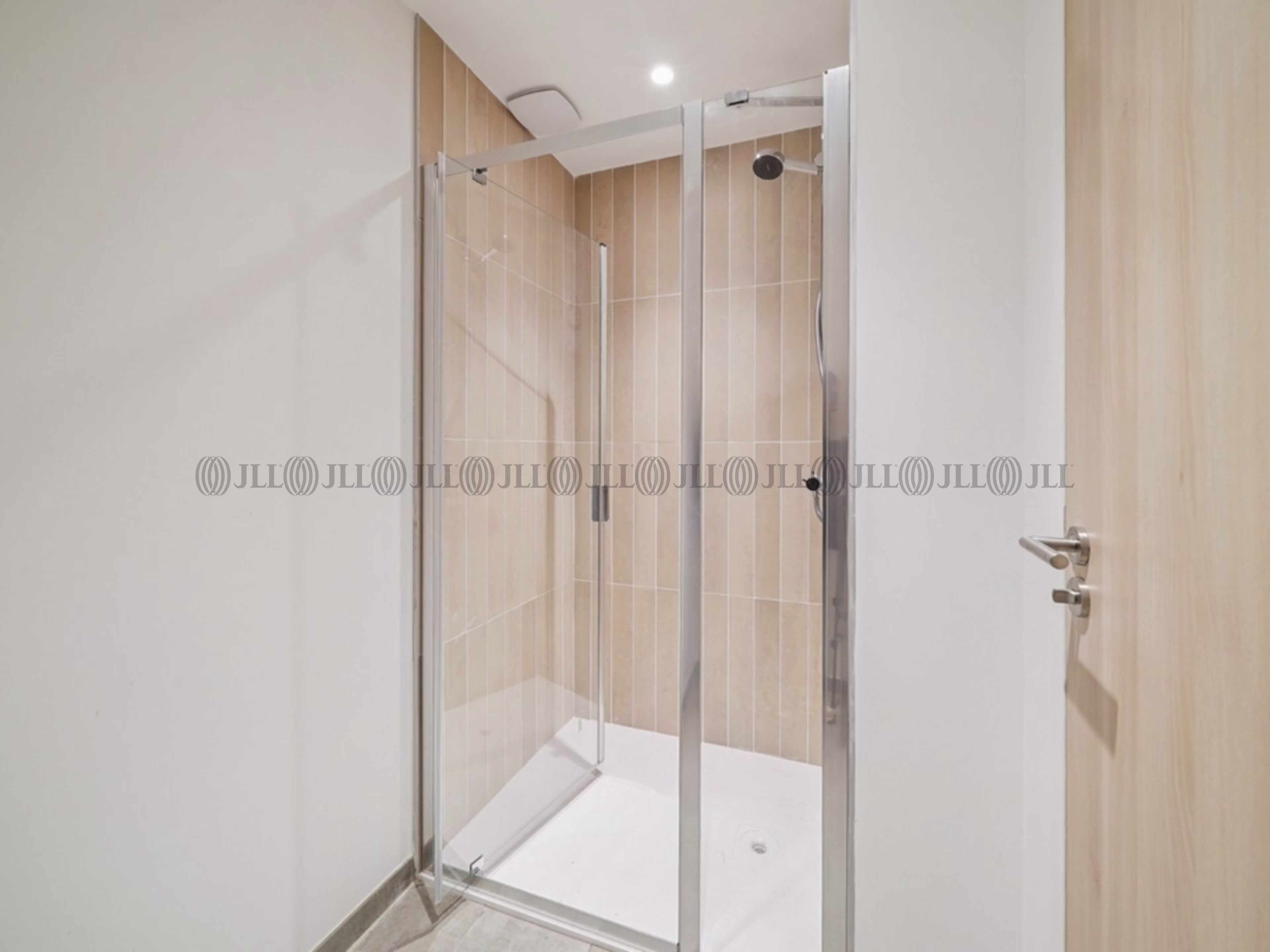 MANUFACTURE MANUFACTURE