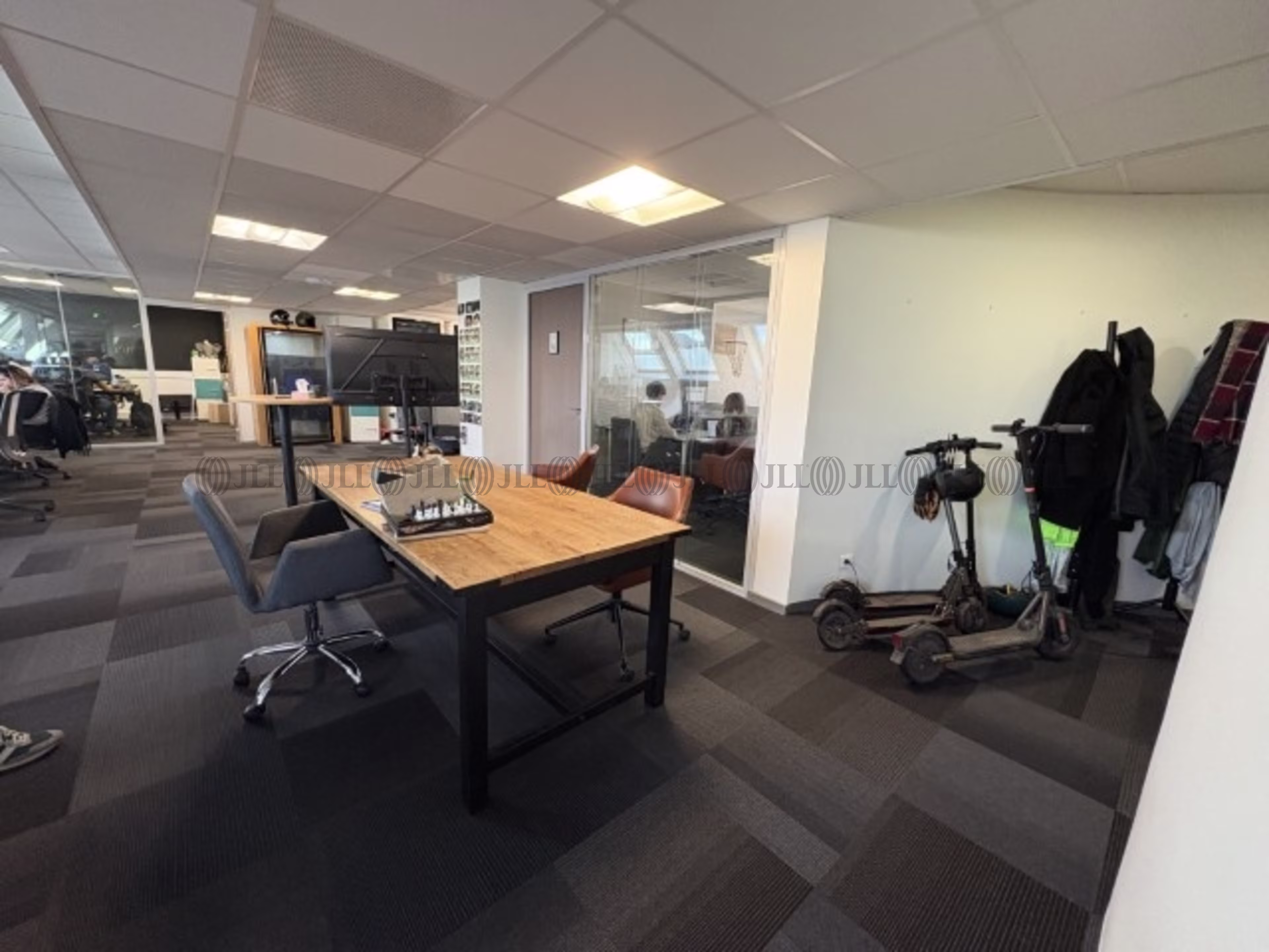 LYON BUSINESS CENTER