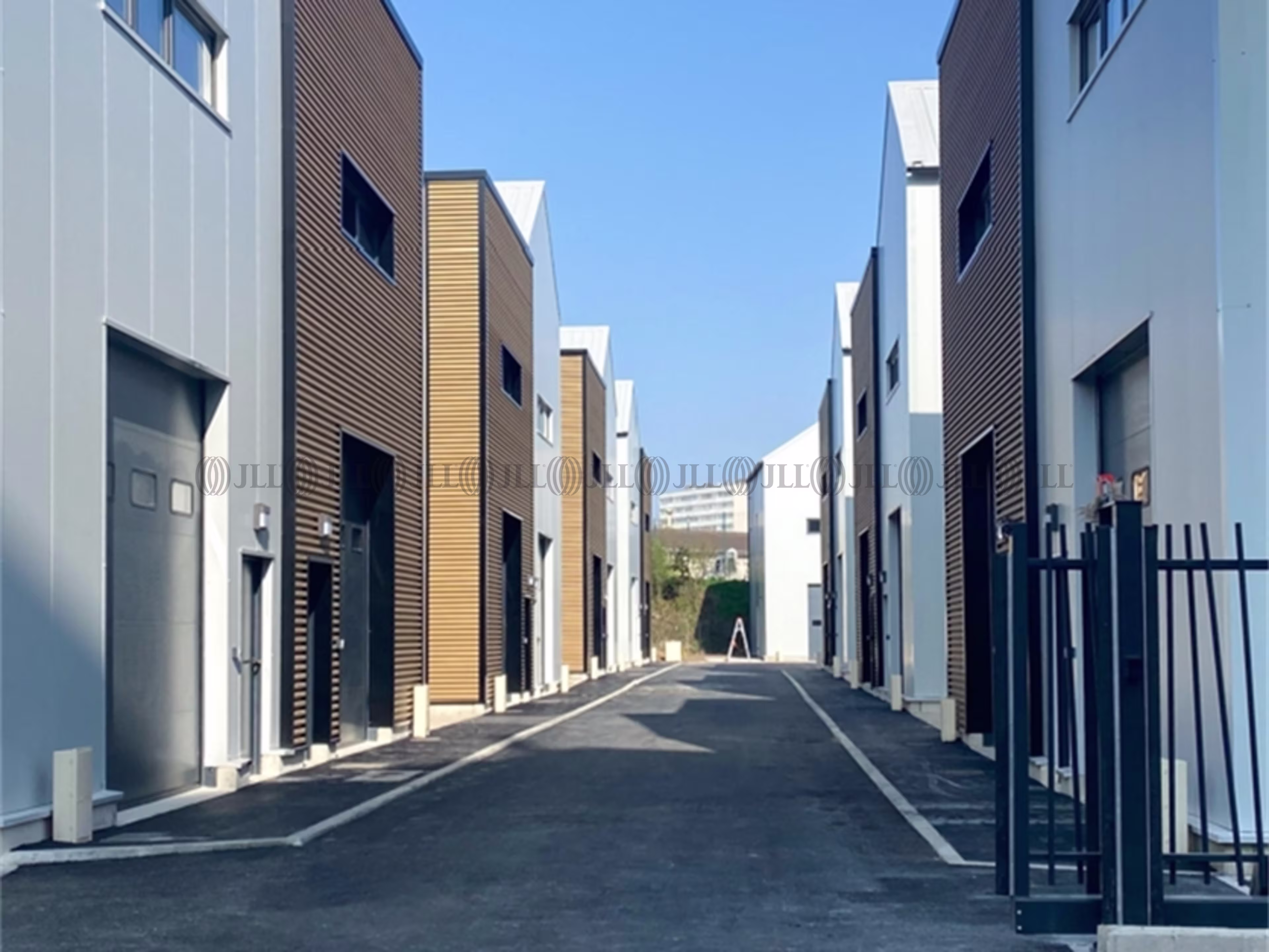 VILLAGE BUSINESS PARK