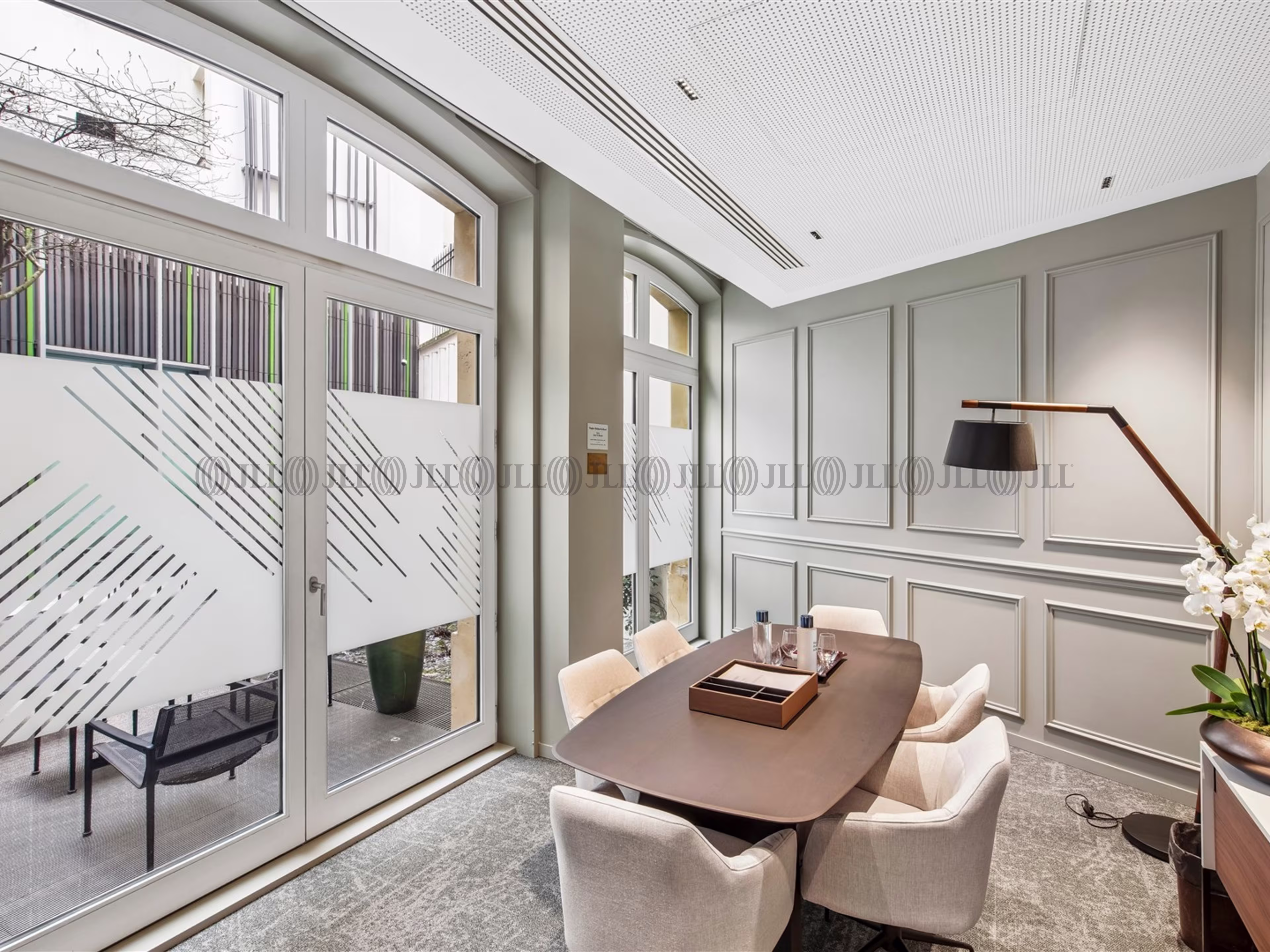 EXCLUSIVITE JLL EXCLUSIVITE JLL