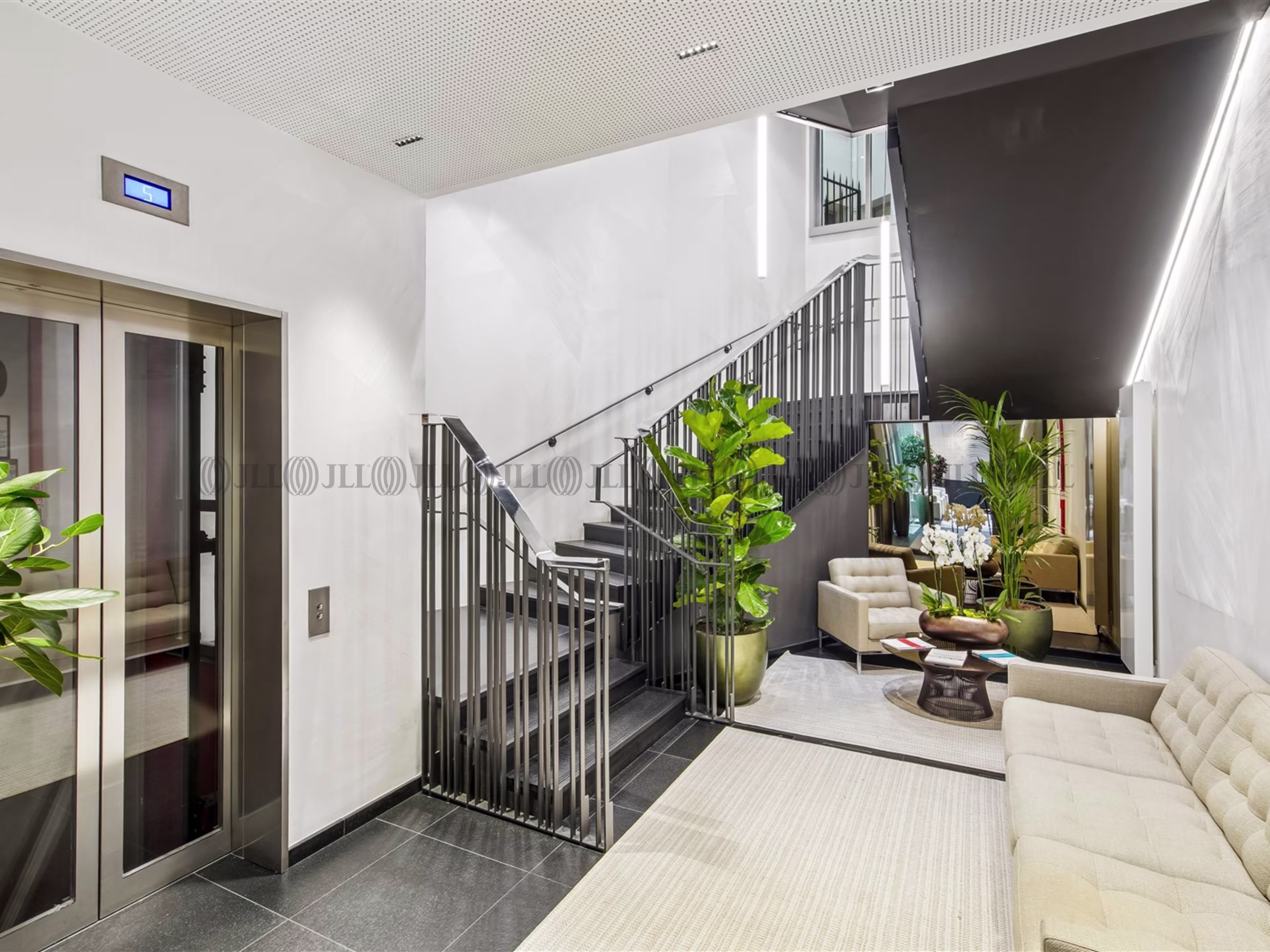 EXCLUSIVITE JLL EXCLUSIVITE JLL