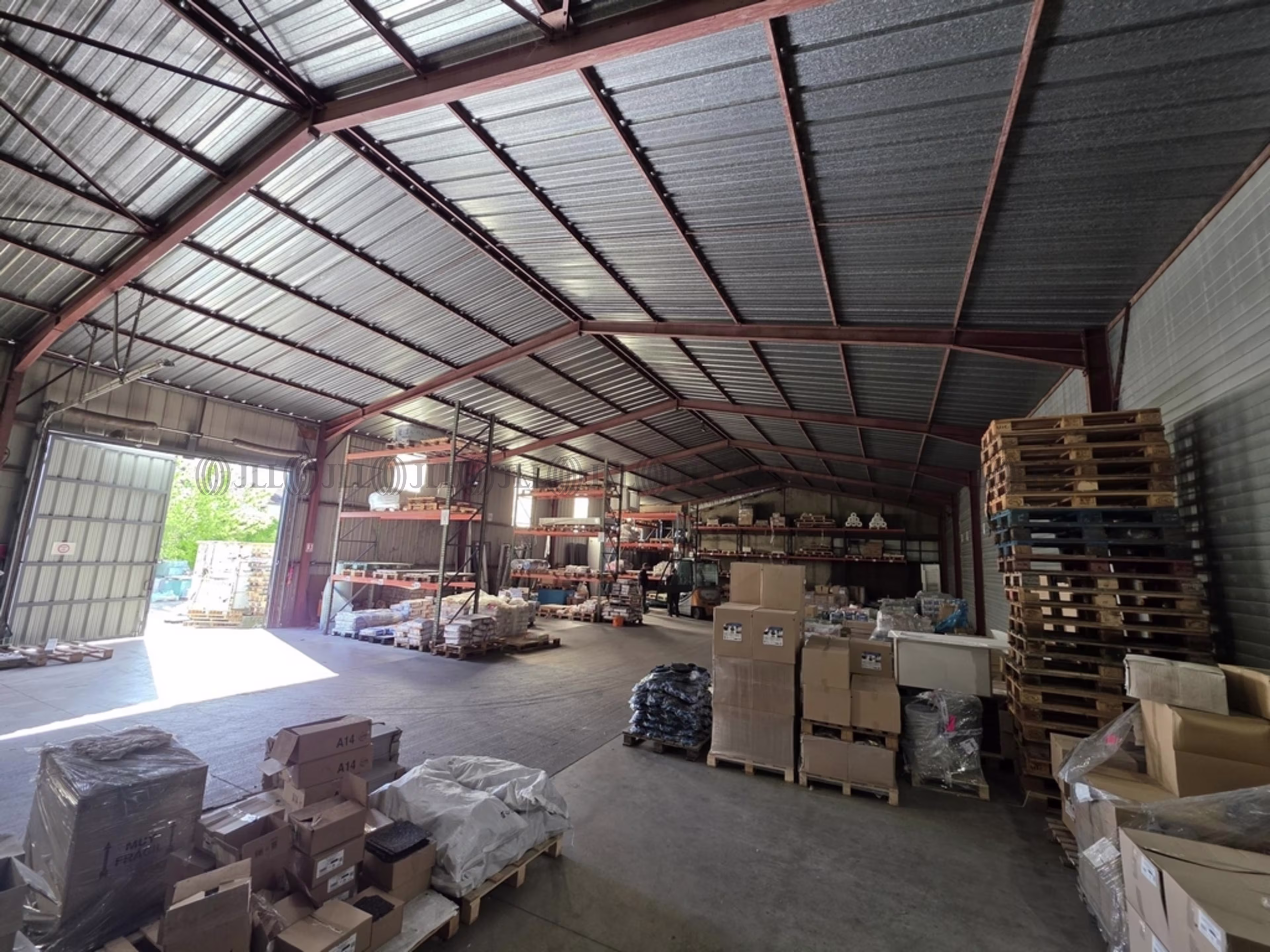 LOCAL SHOWROOM RN6