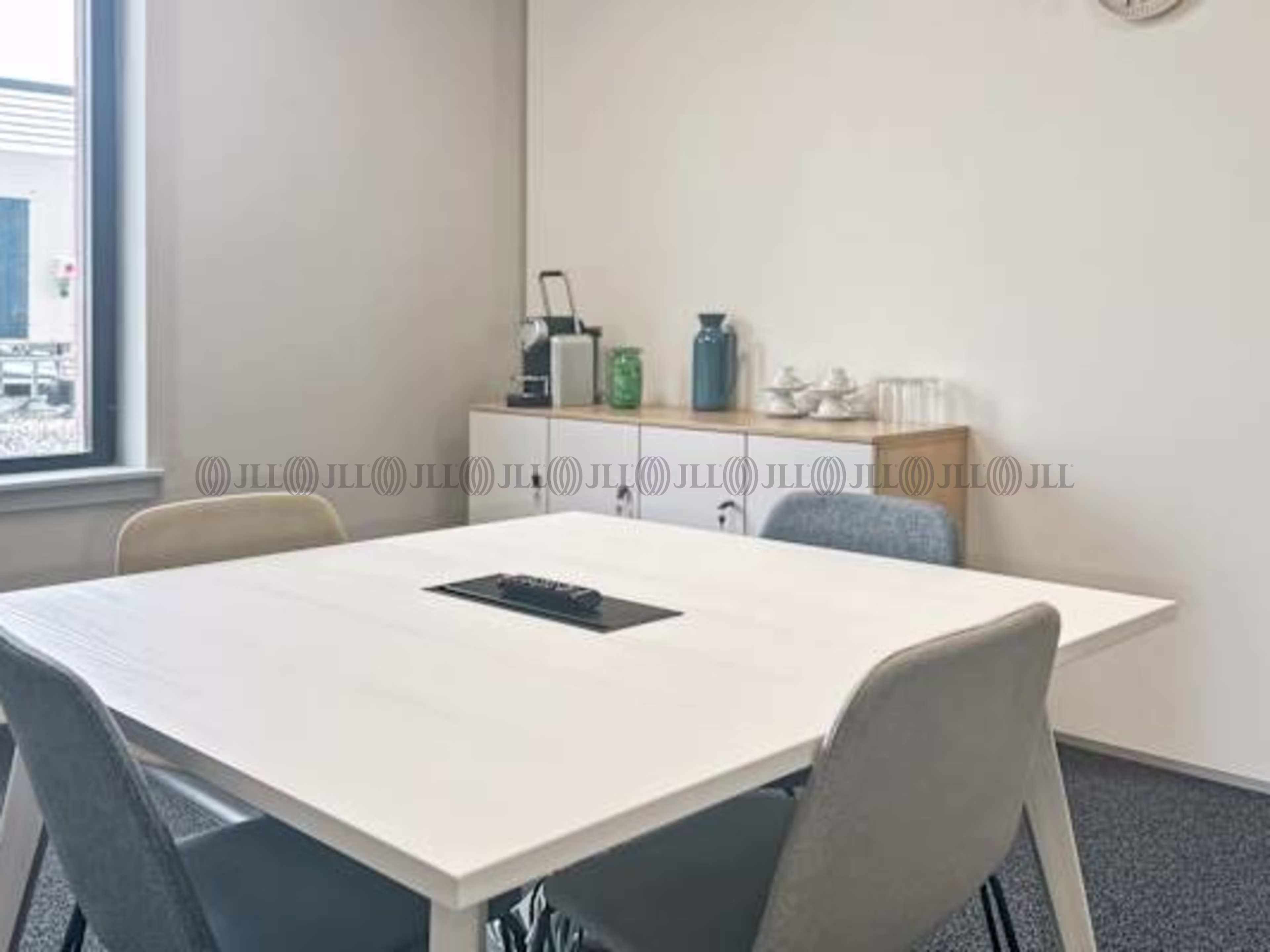FLEX OFFICE - REGUS LESQUIN