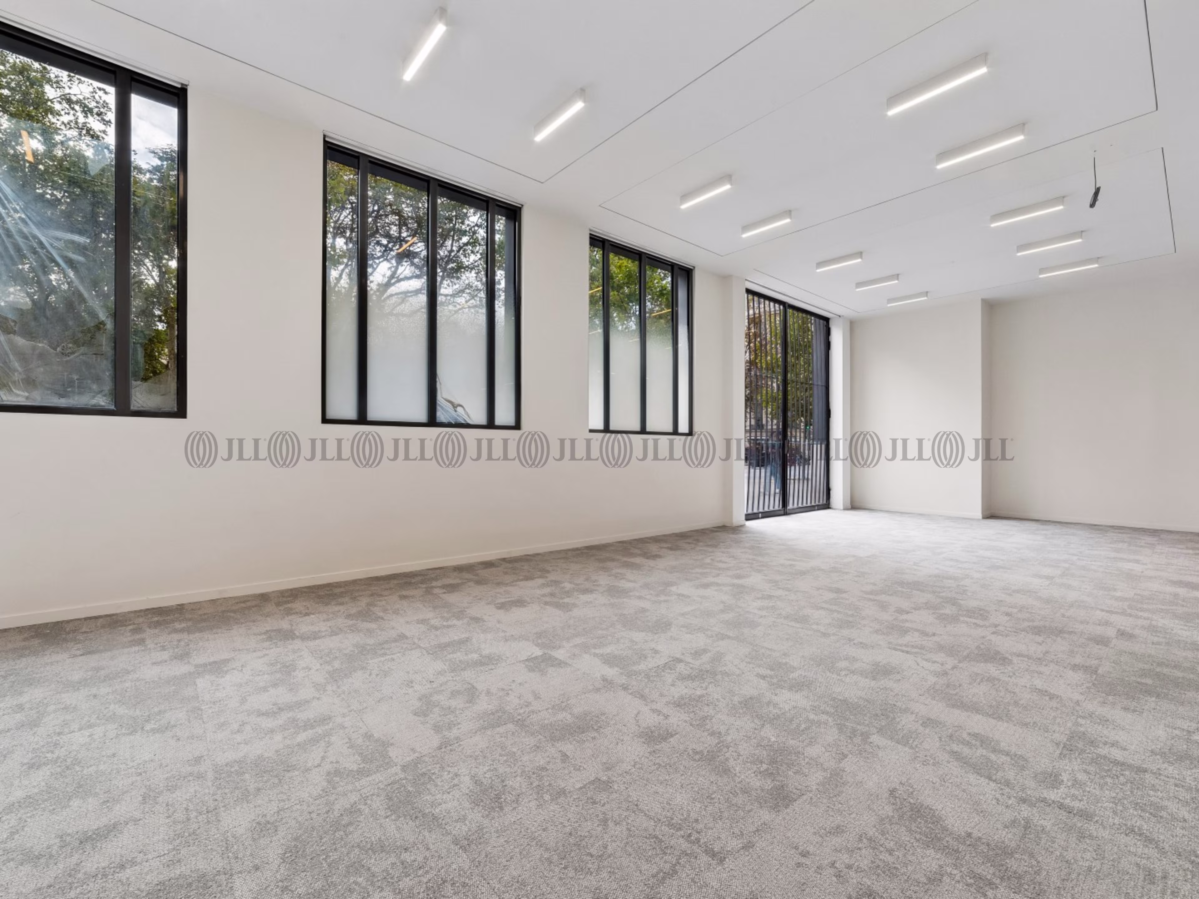 96 HAUSSMANN