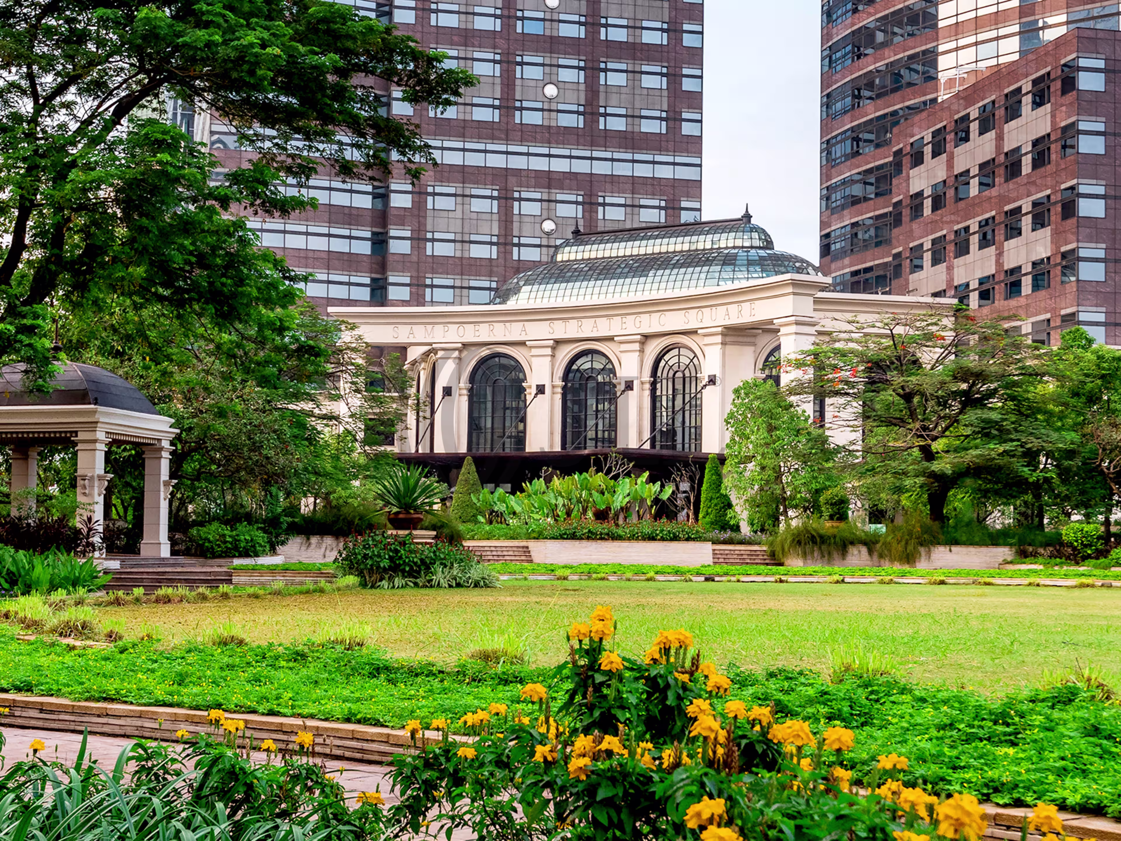 Sampoerna Strategic Square (South Tower)