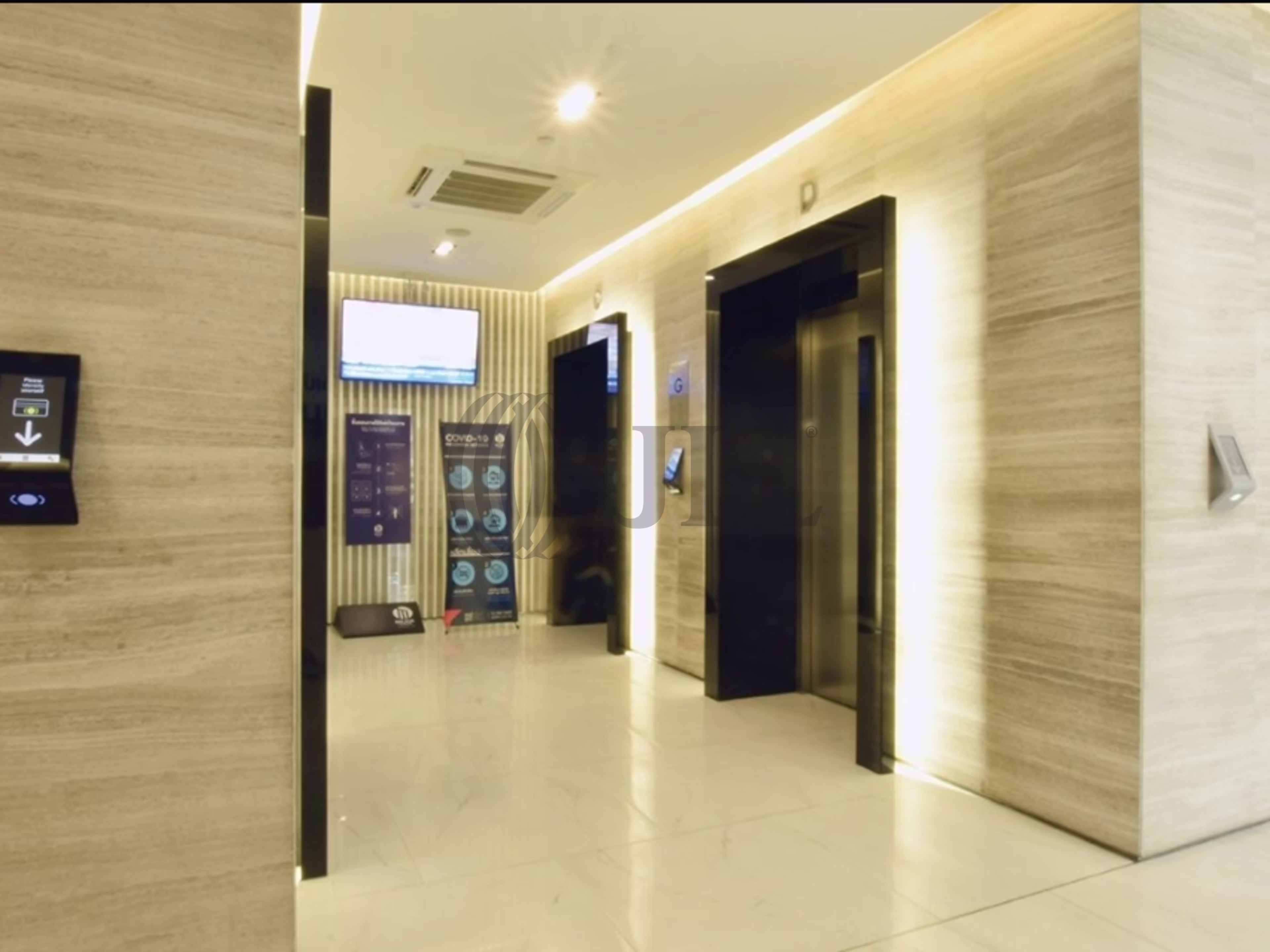 Major Tower Thonglor