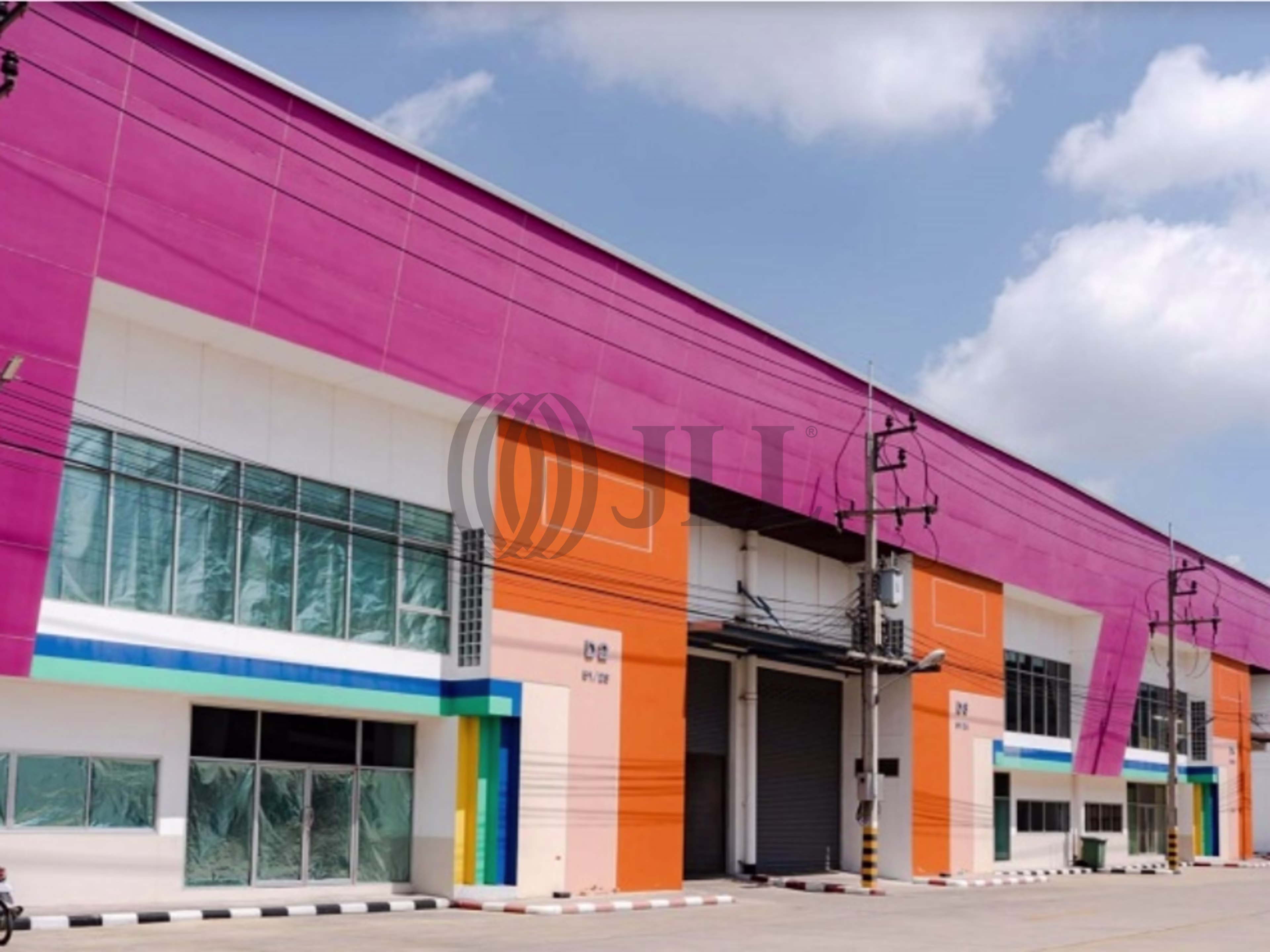 Warehouse at Chodthanawat 3 on Rama II Road