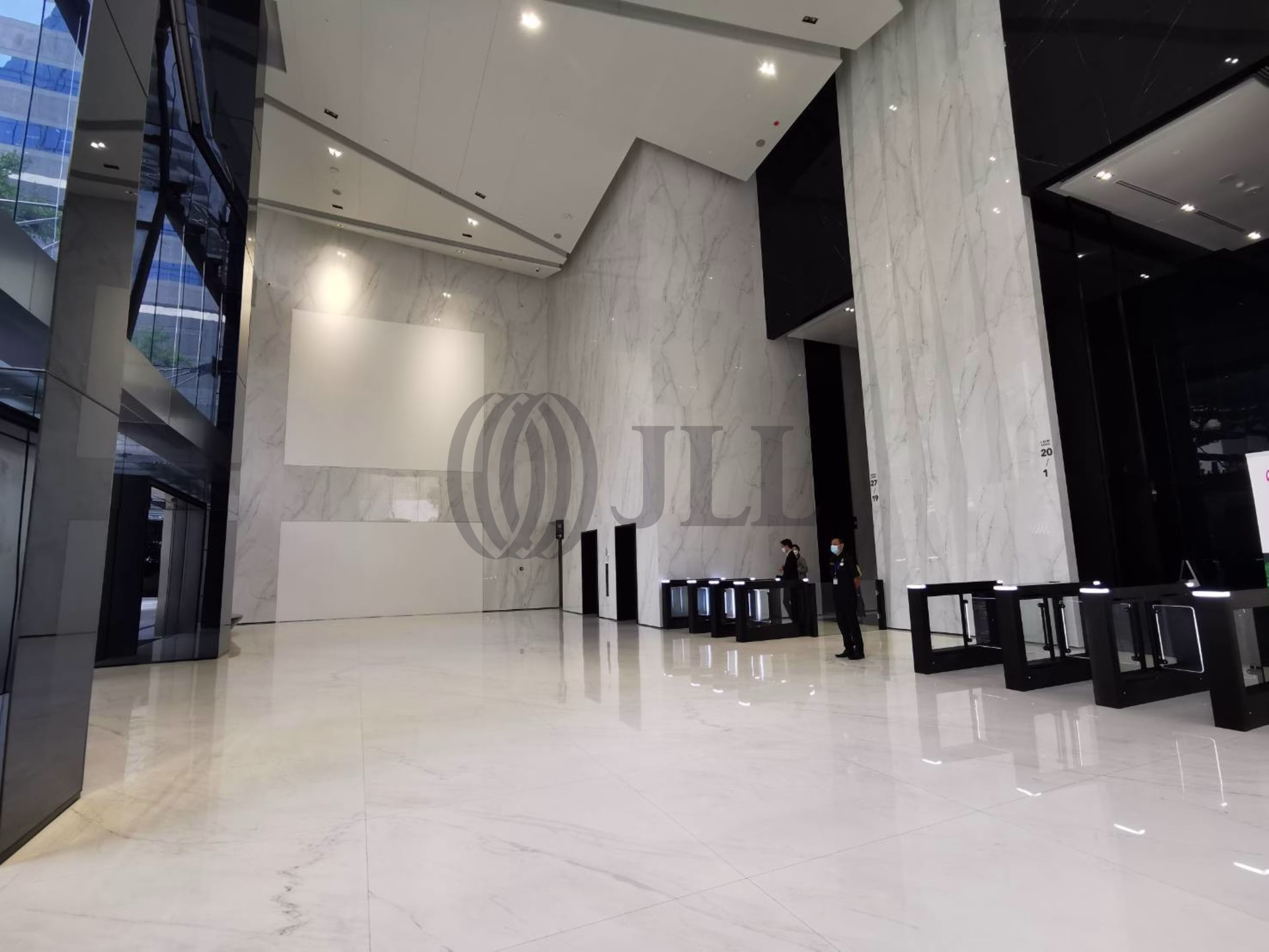 Vanissa Building